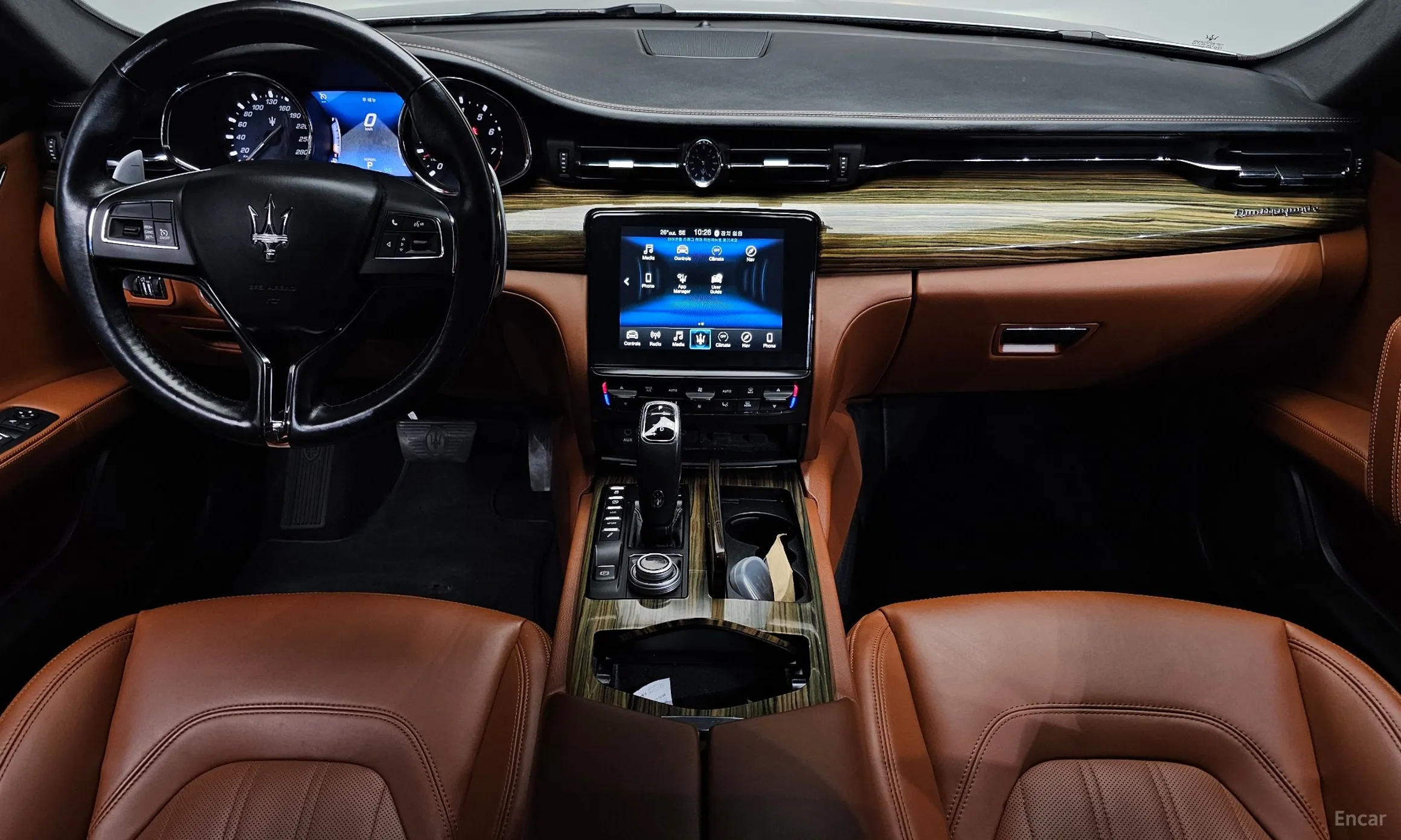 Maserati Quattroporte превью 7