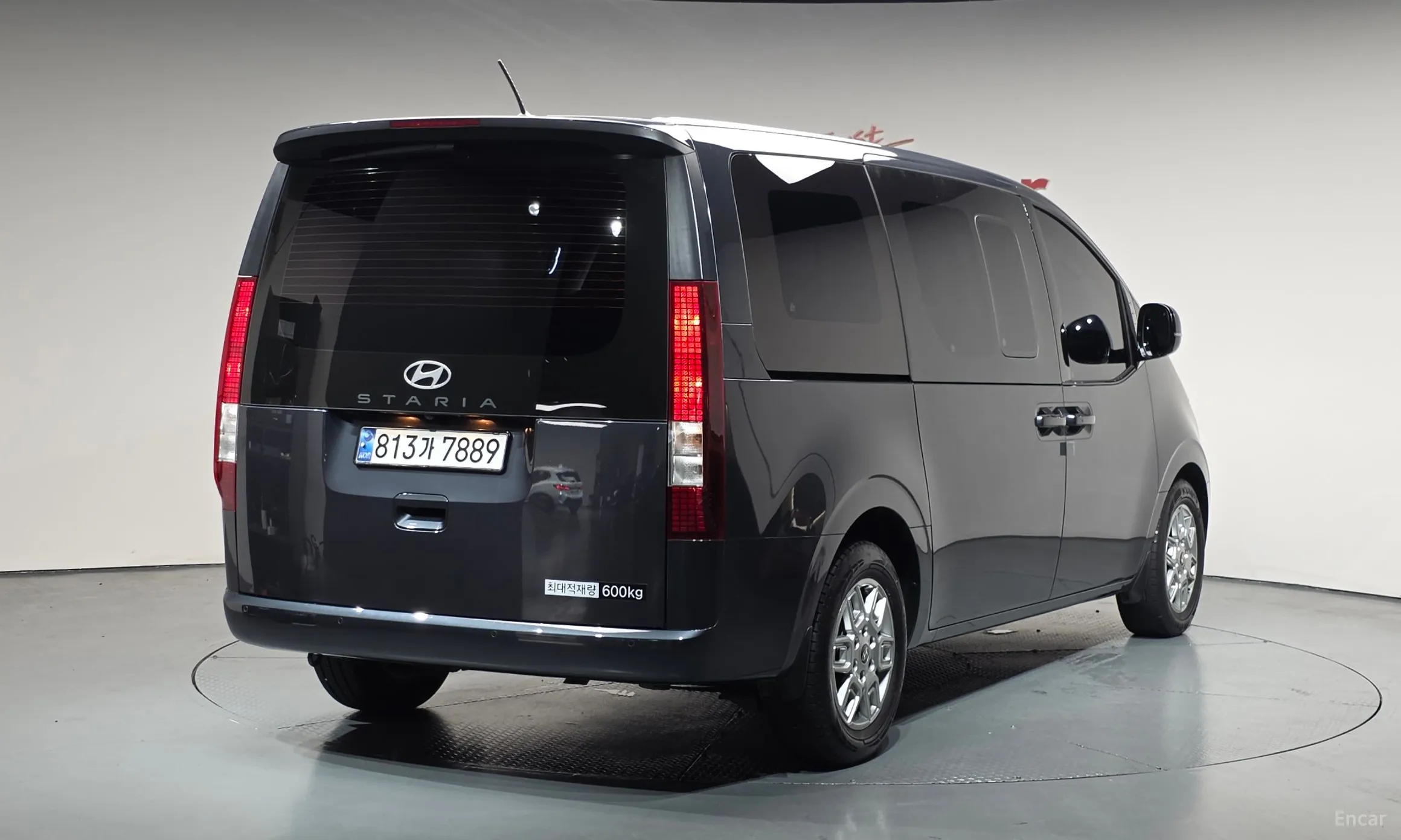 Hyundai Staria превью 2