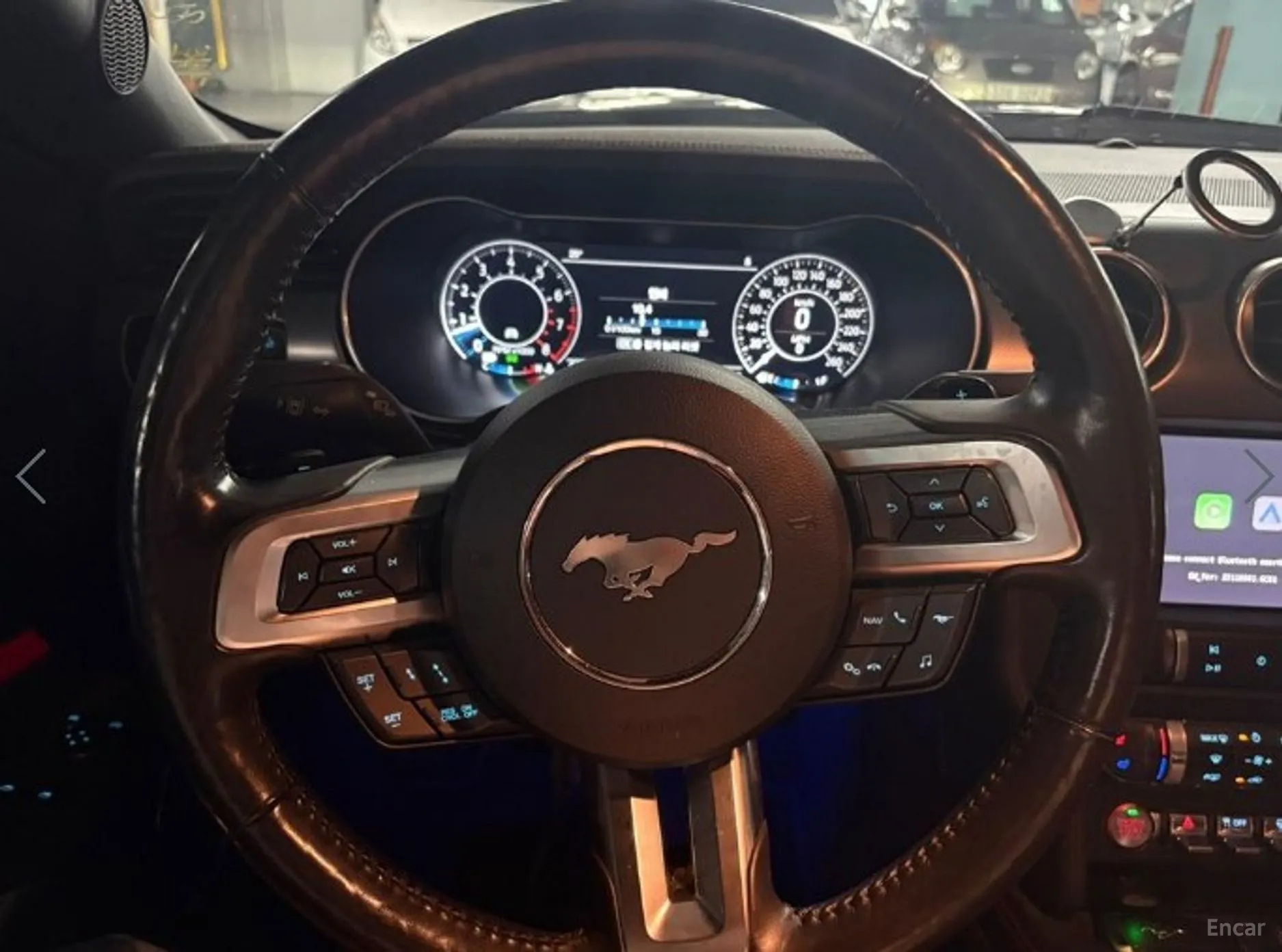 Ford Mustang превью 7