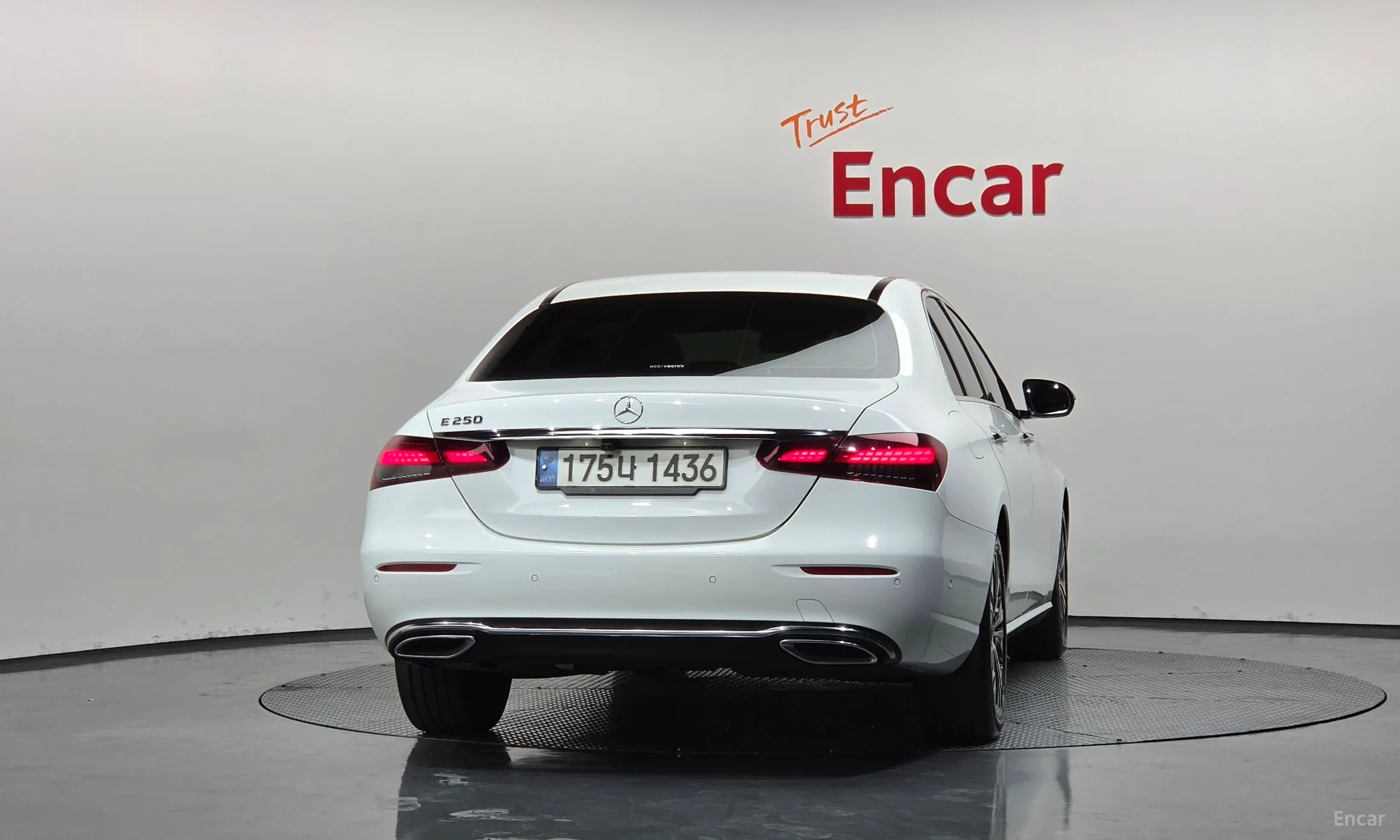 Mercedes Benz E-Class W213 превью 4