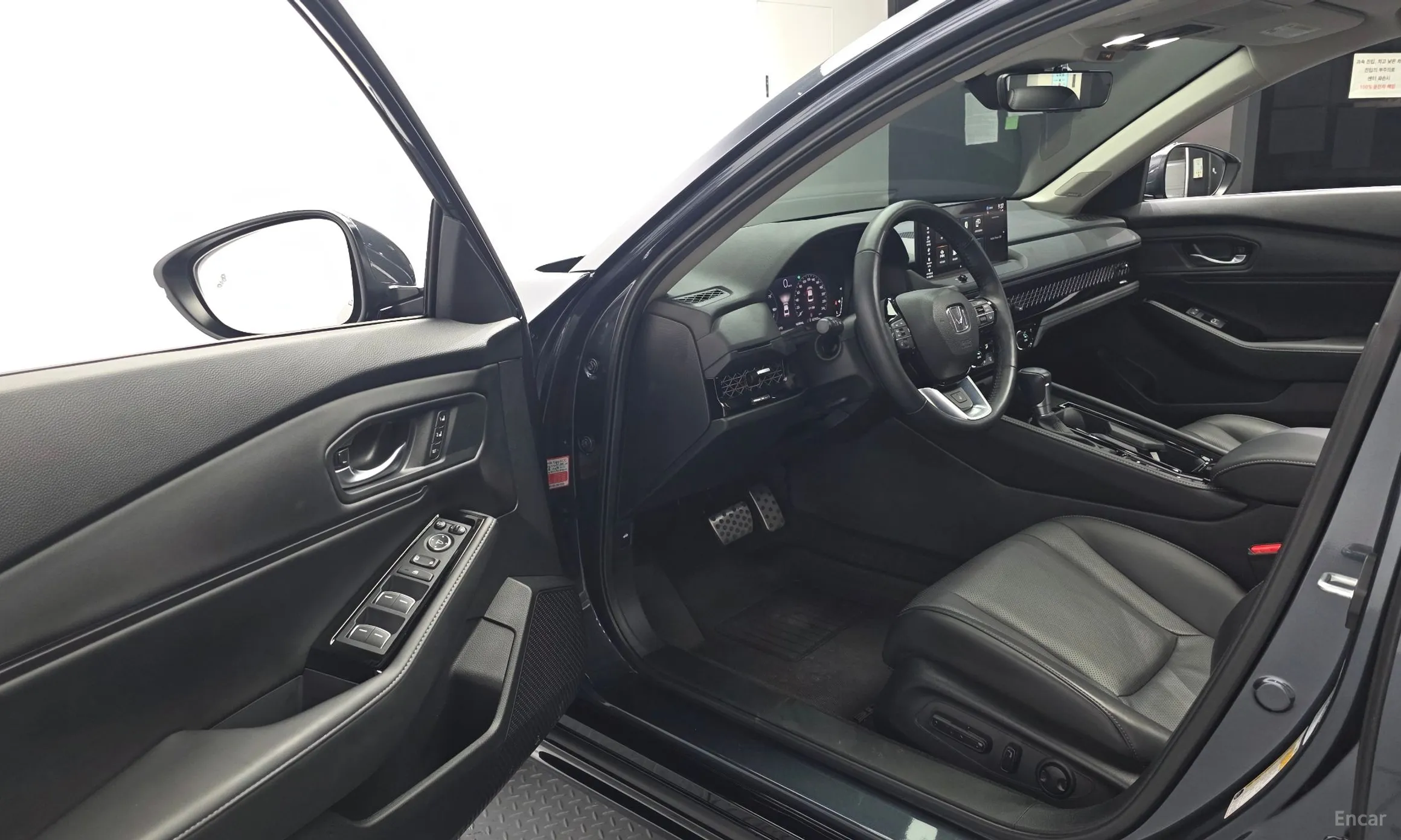 Honda Accord 11th Generation превью 10