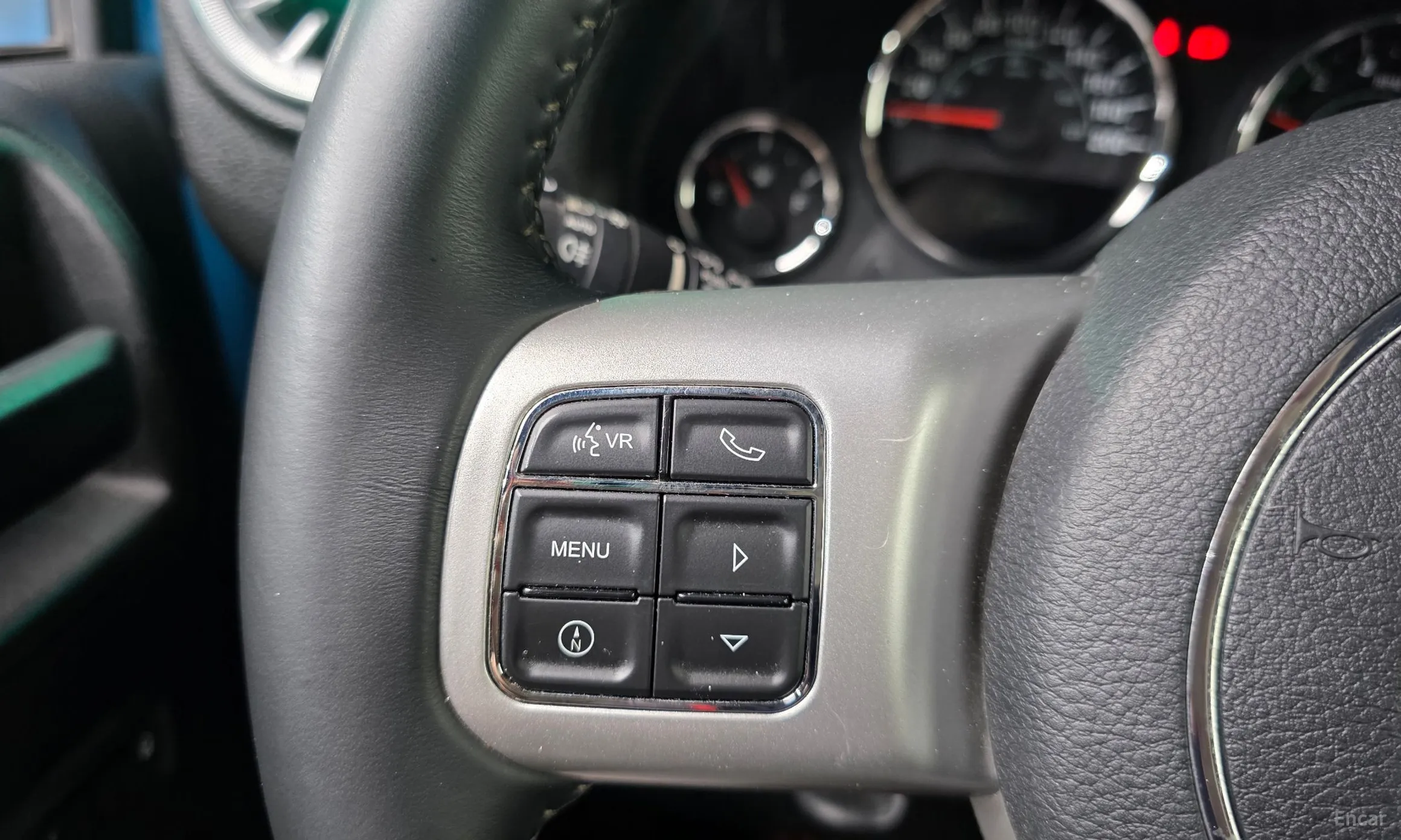 Jeep Wrangler (JK) превью 18