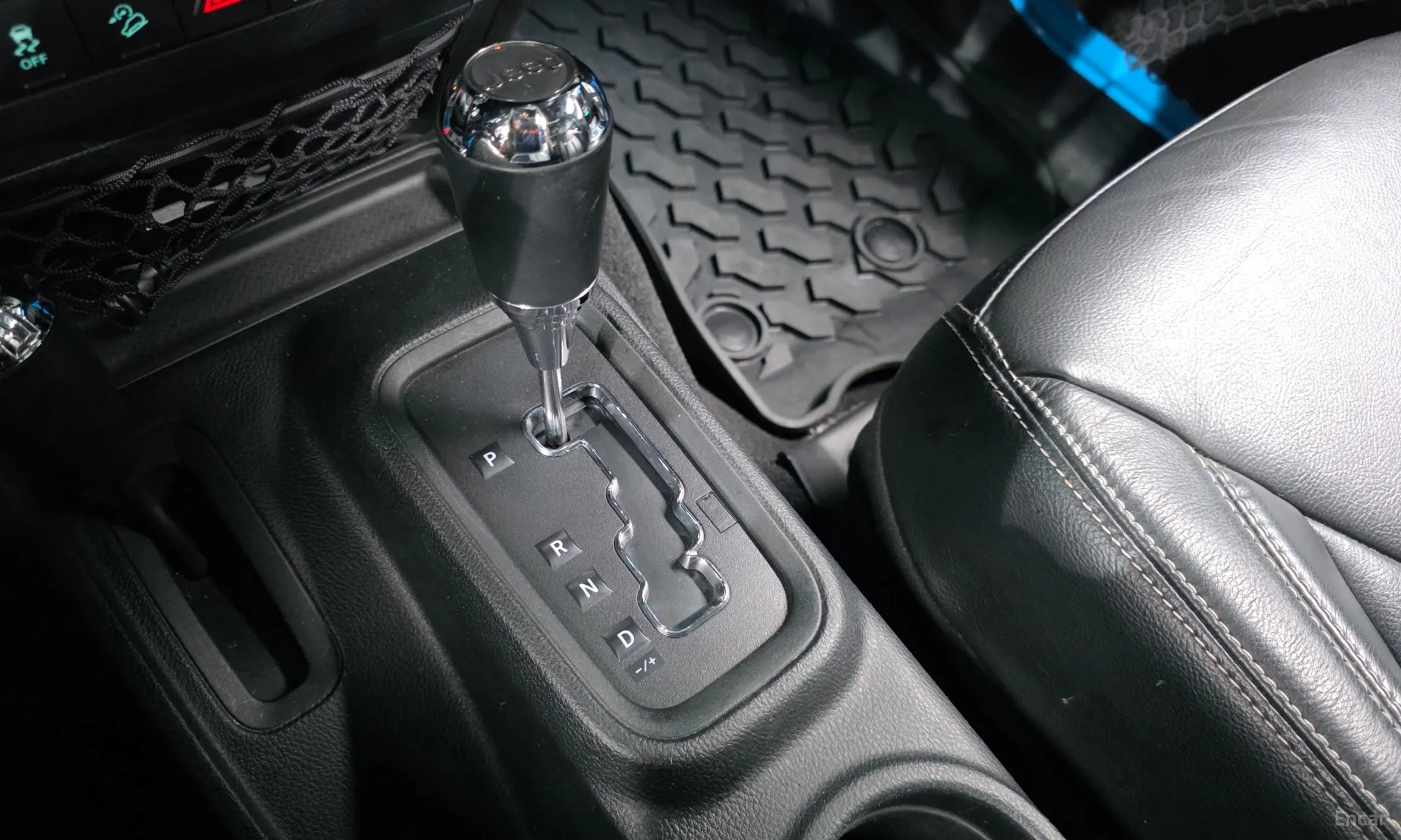 Jeep Wrangler (JK) превью 9