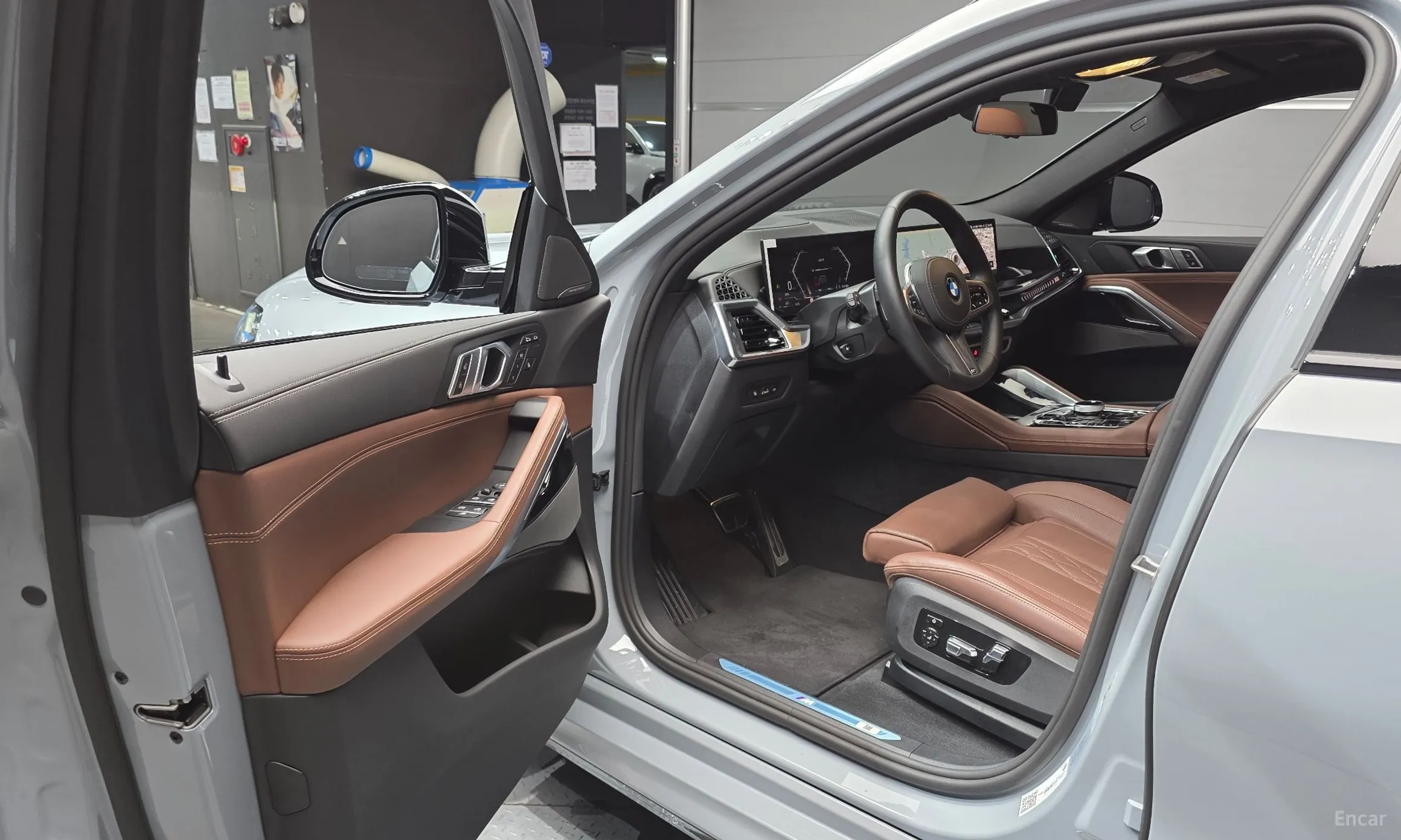BMW X6 (G06) превью 10