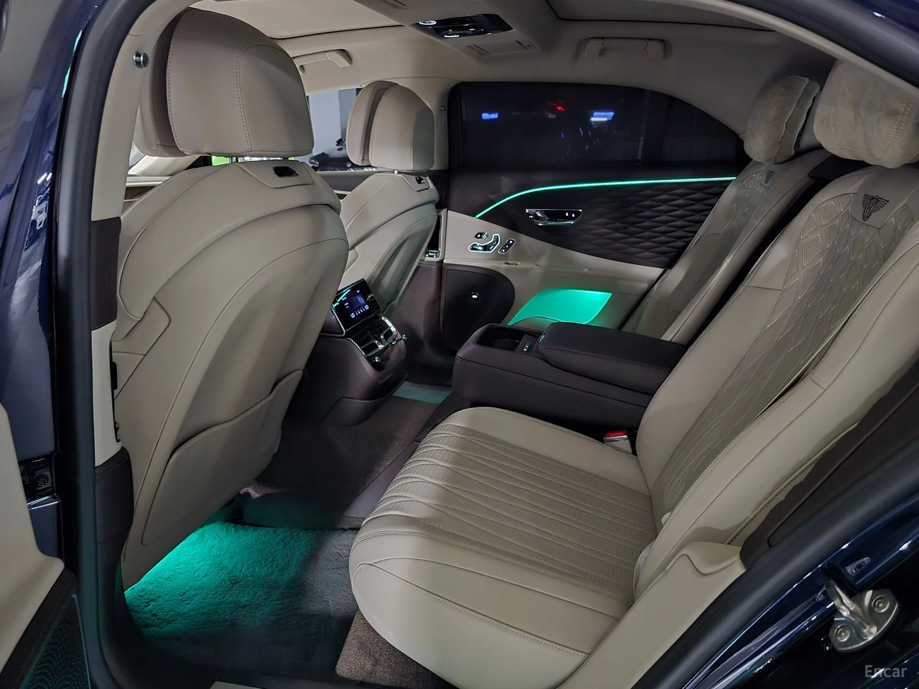 Bentley Flying Spur 3rd Generation превью 14
