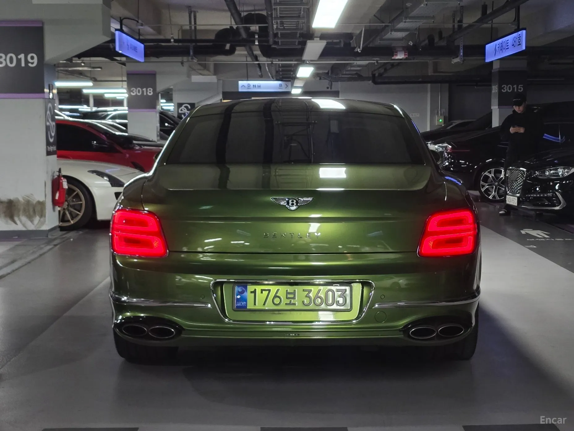 Bentley Flying Spur 3rd Generation превью 4