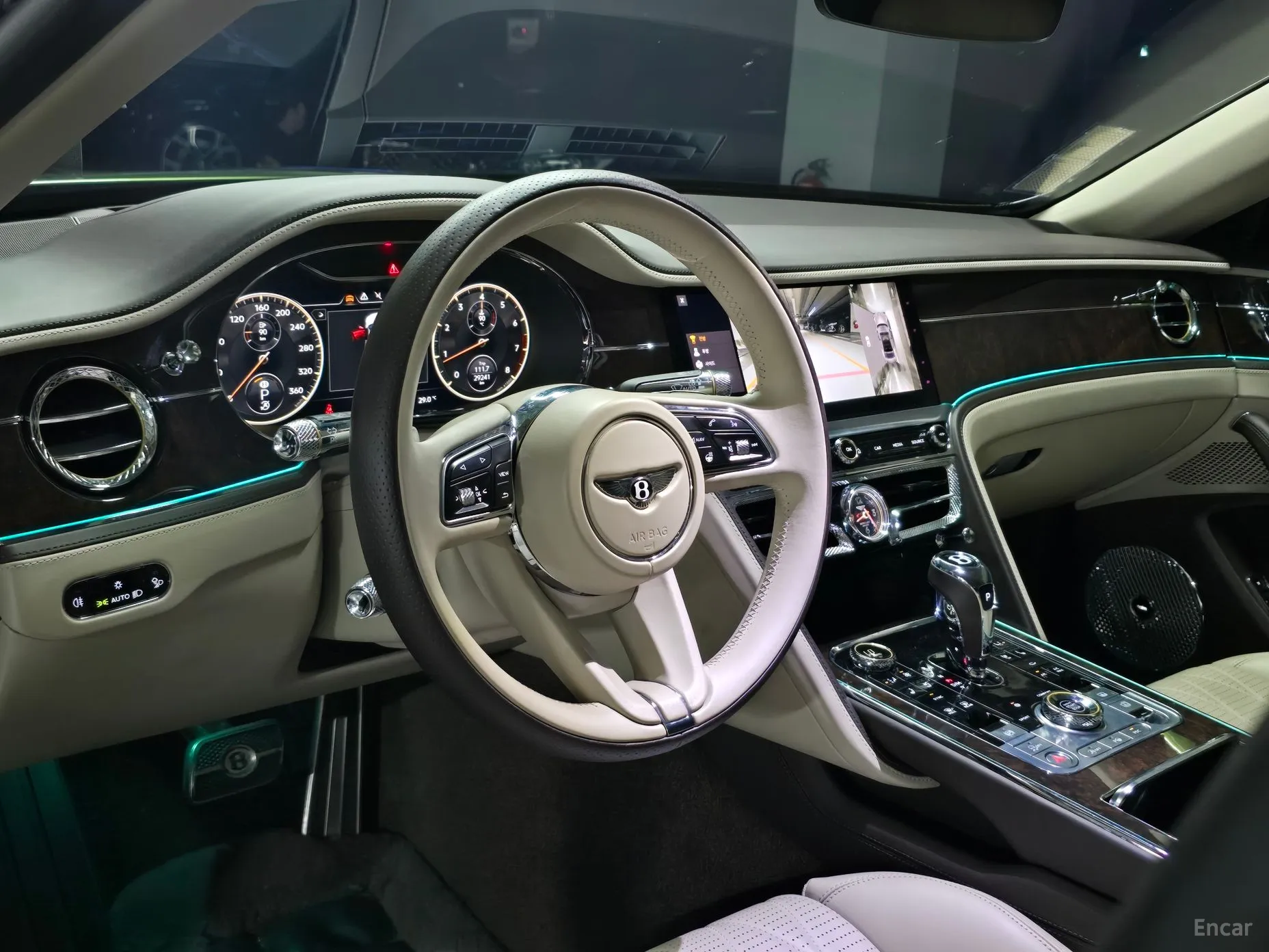 Bentley Flying Spur 3rd Generation превью 6