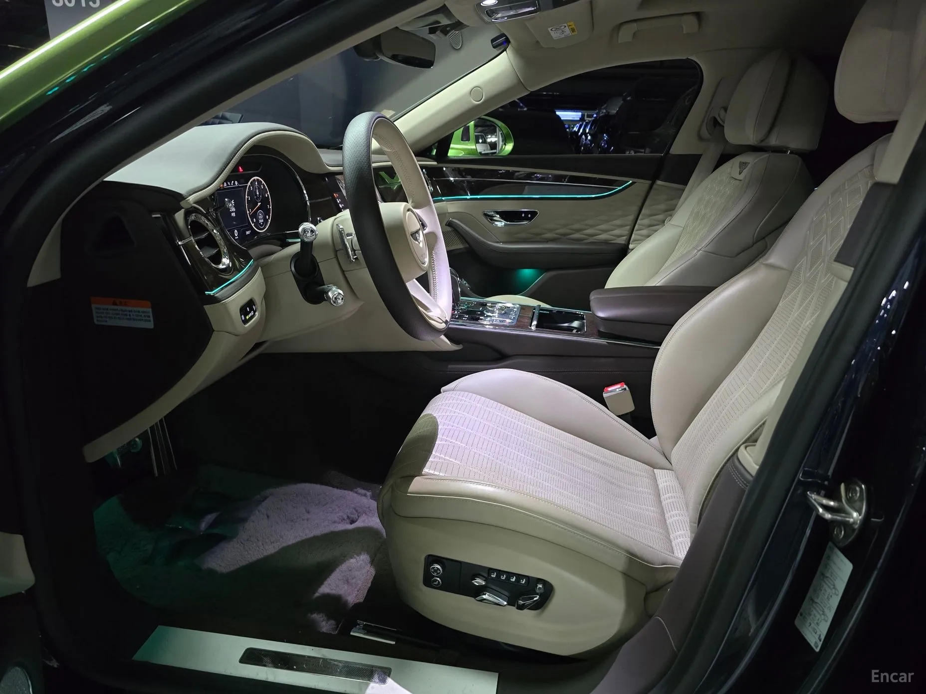 Bentley Flying Spur 3rd Generation превью 7