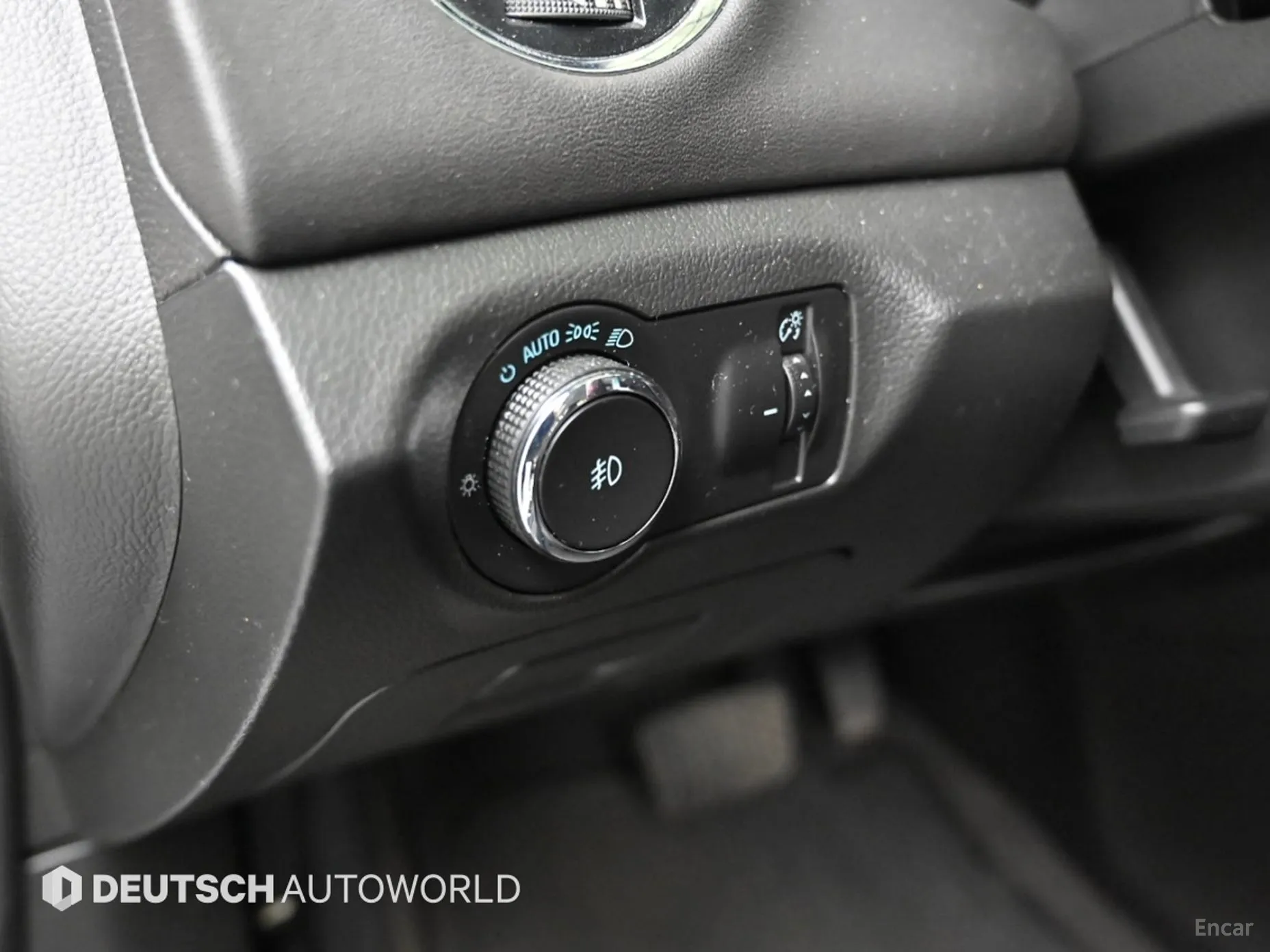 Chevrolet (GM Daewoo) Cruze превью 17