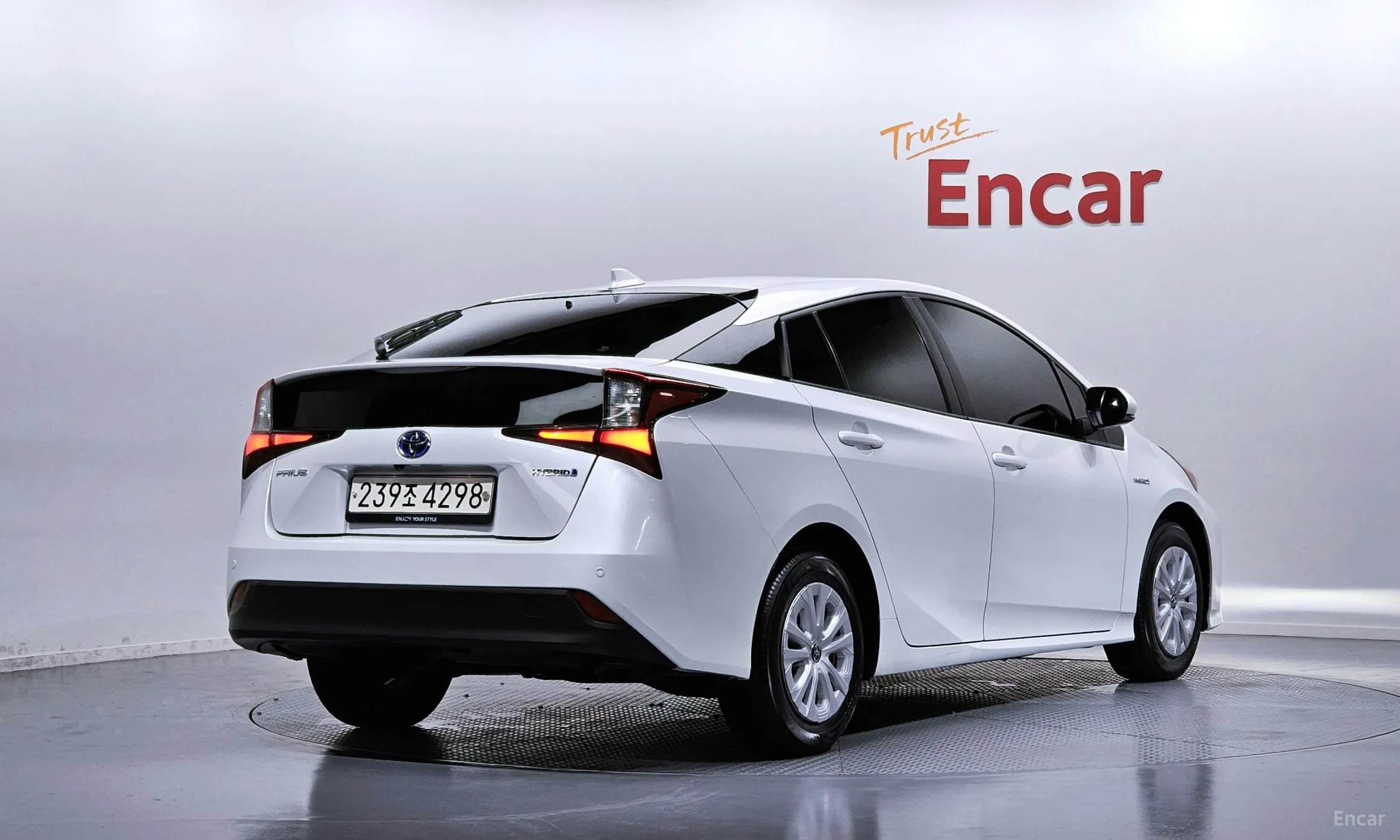 Toyota Prius 4th Generation