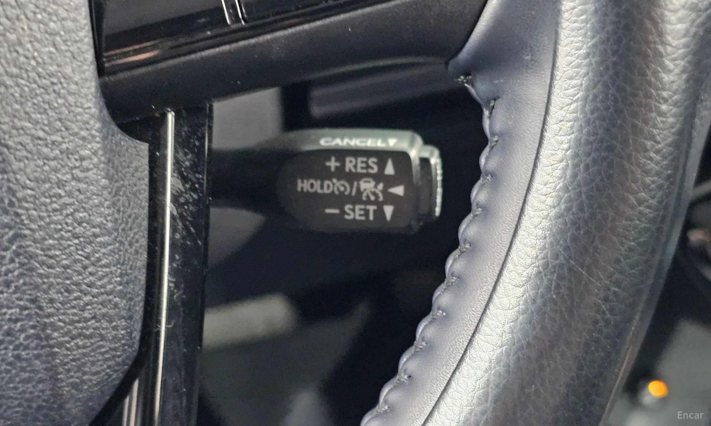Toyota Prius 4th Generation превью 16