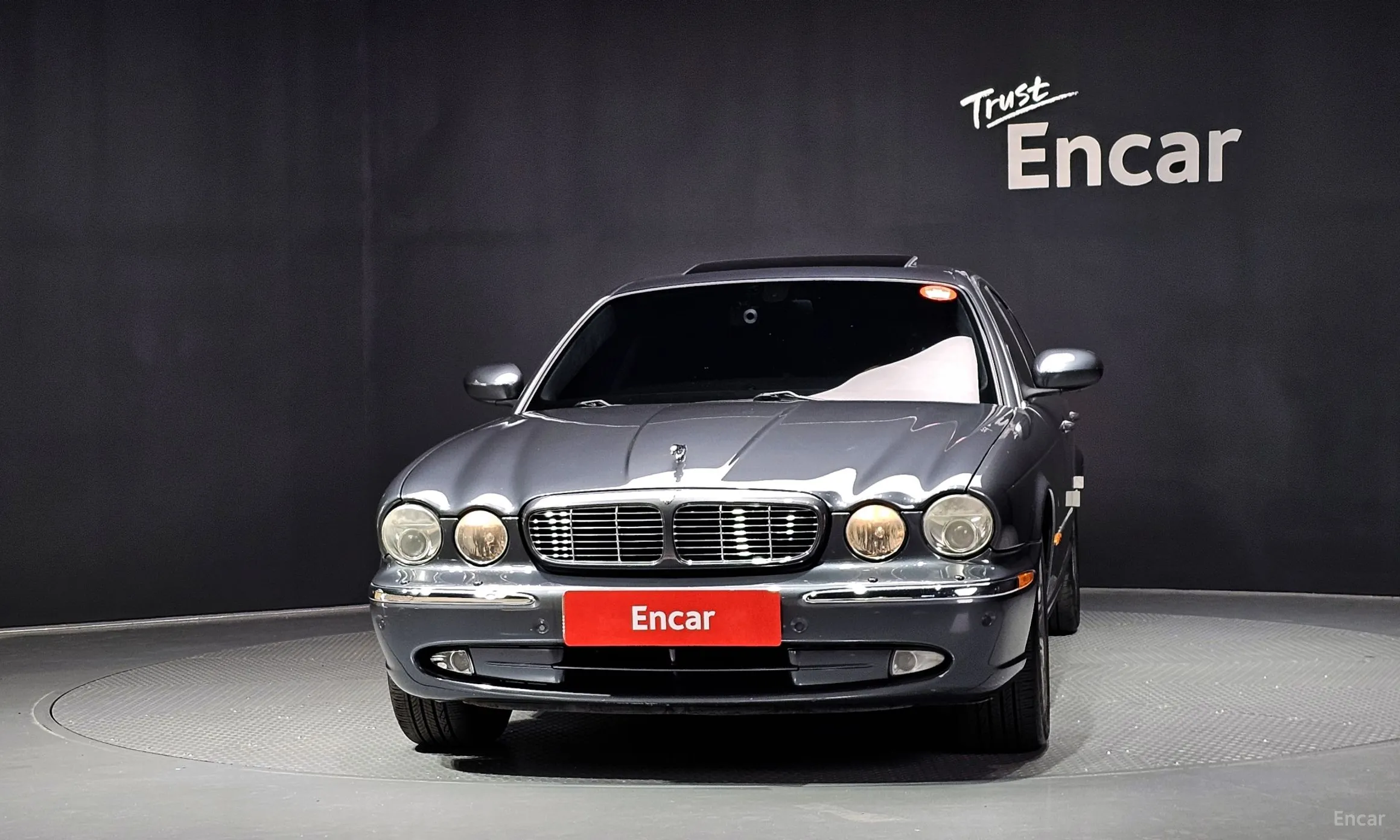 Jaguar XJ-8 превью 3