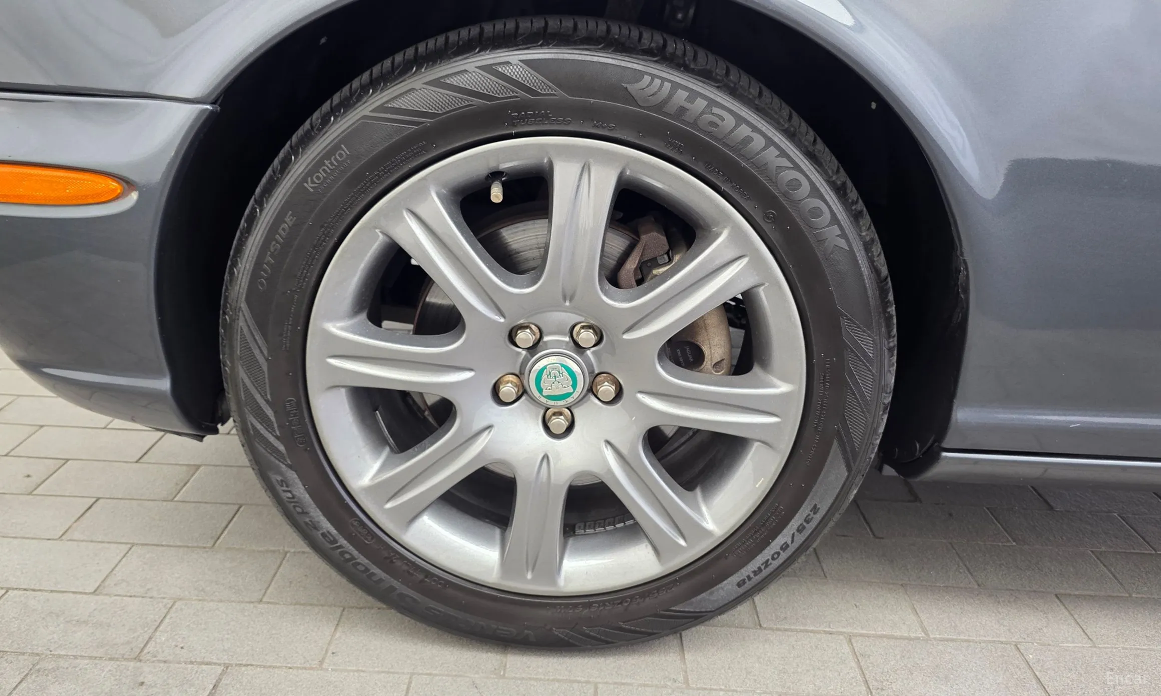 Jaguar XJ-8 превью 5