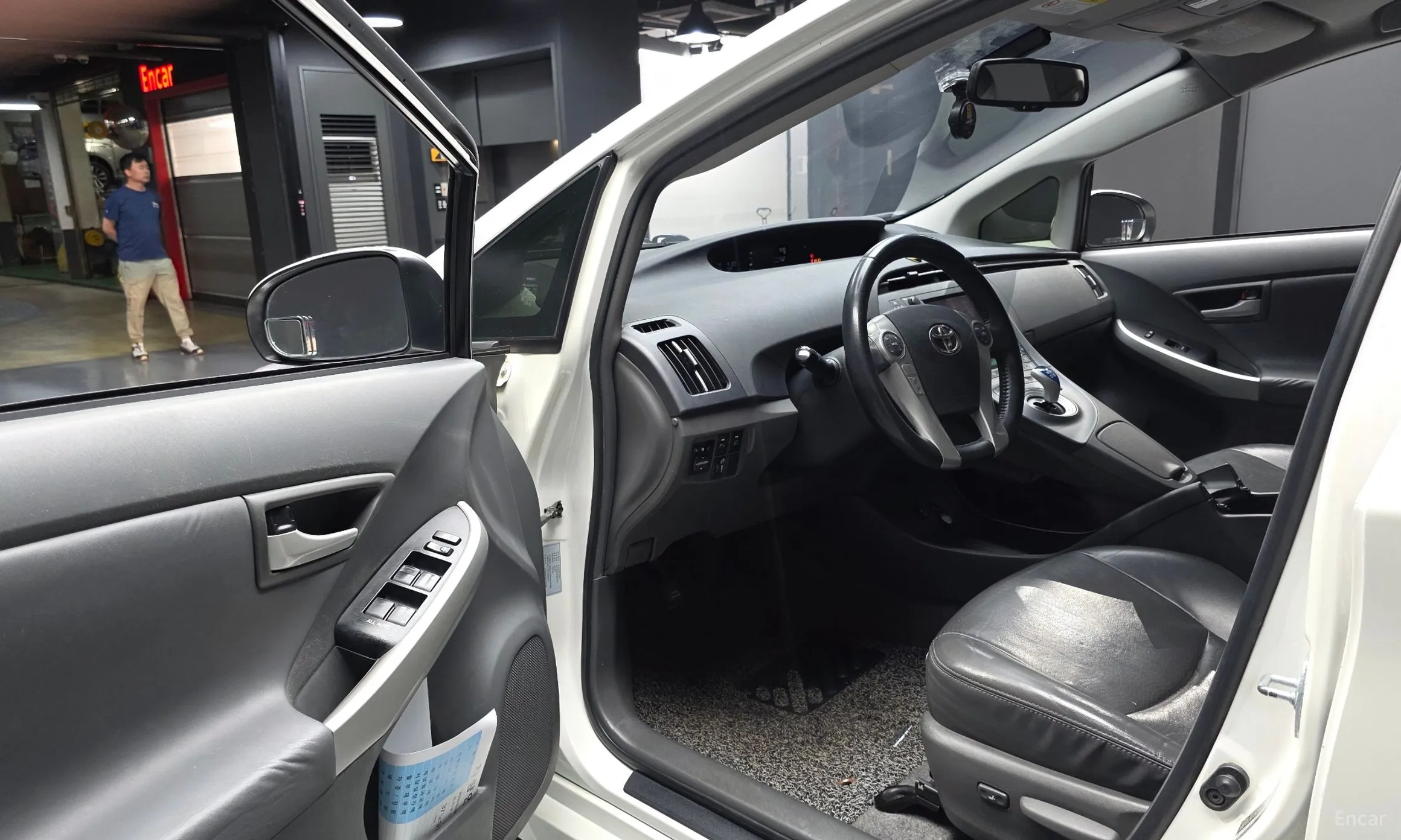 Toyota Toyota Prius превью 10
