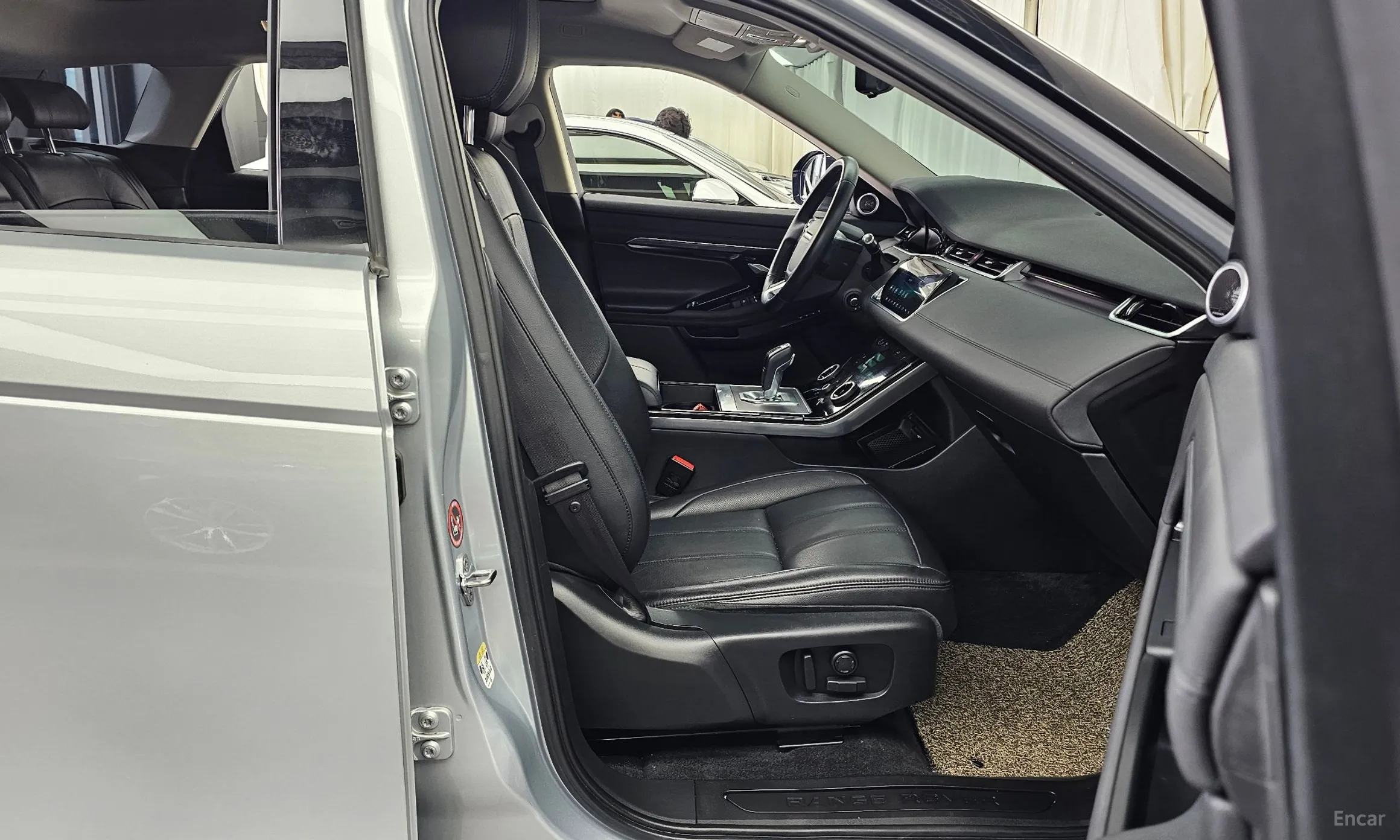 Land Rover Range Rover Evoque 2nd Generation превью 11