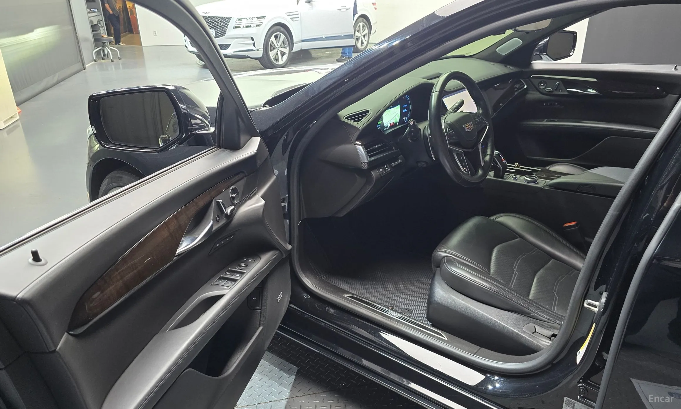 Cadillac CT6 превью 10
