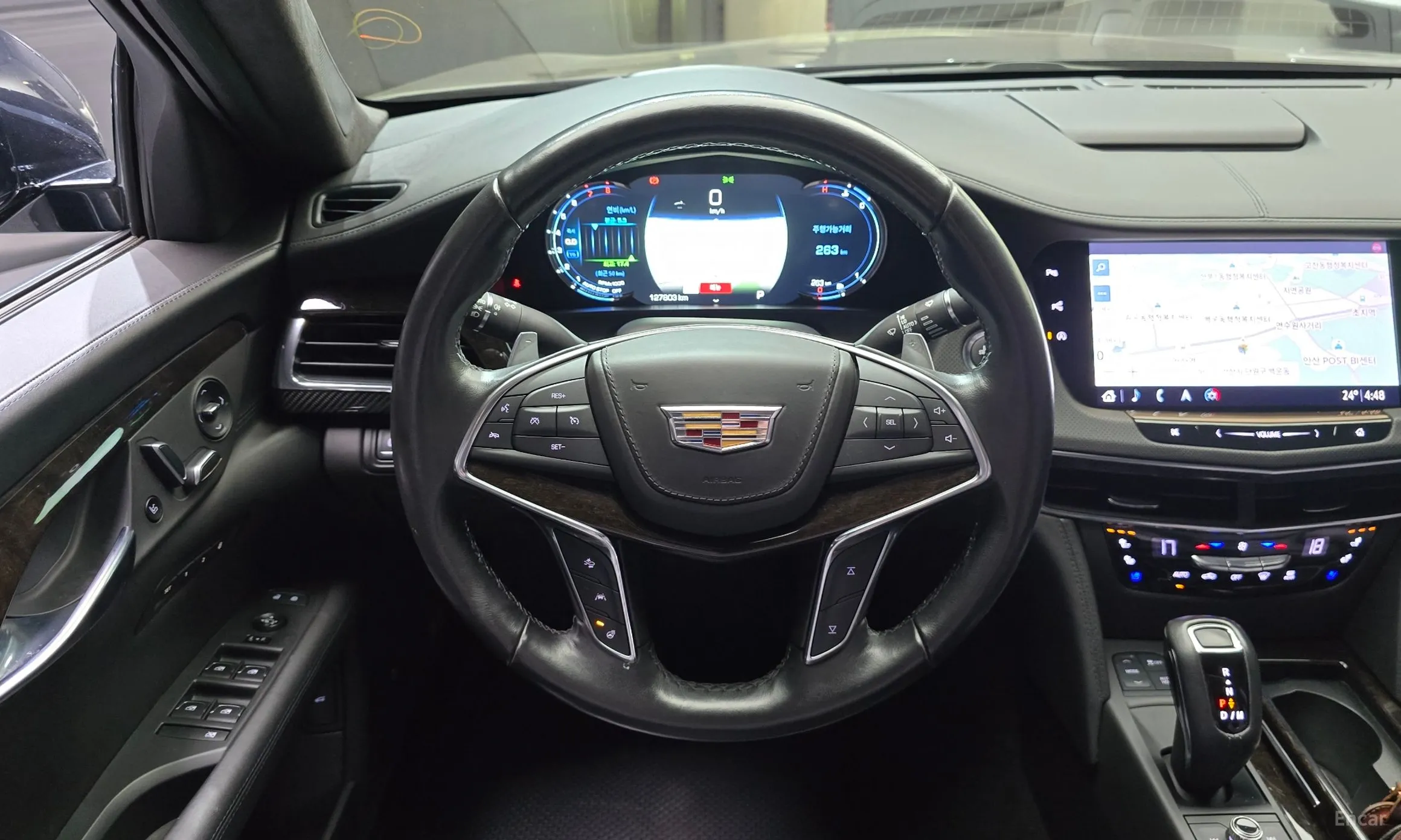 Cadillac CT6 превью 12