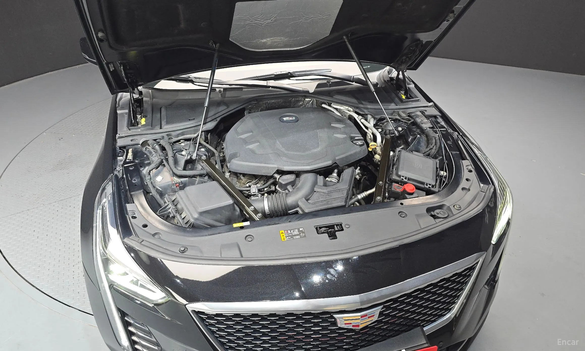 Cadillac CT6 превью 6