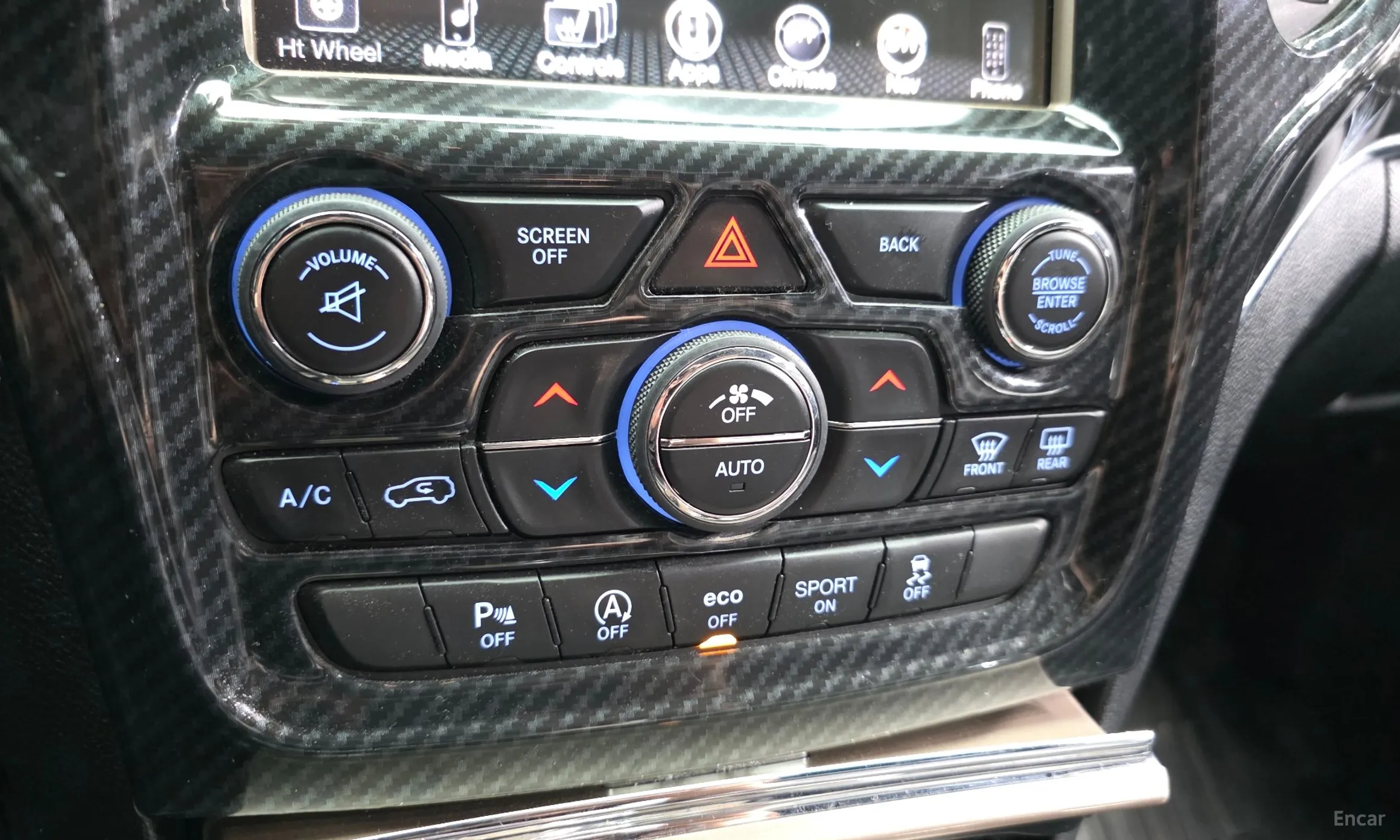 Jeep Grand Cherokee превью 17