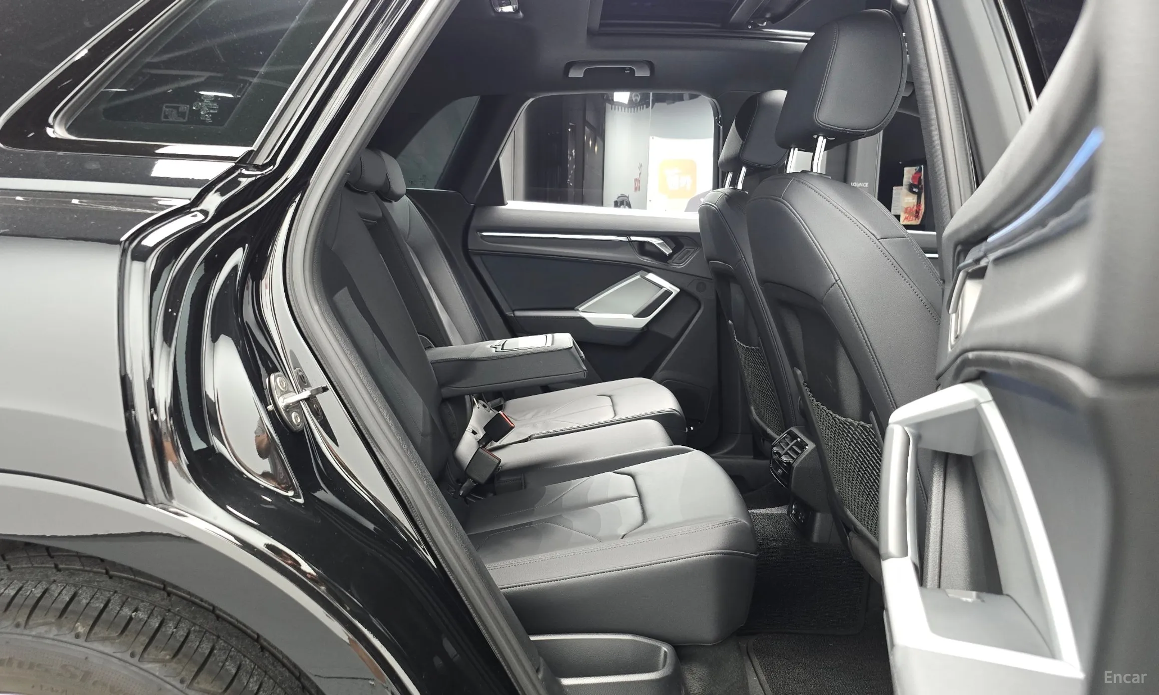 Audi Q3 (F3) превью 12