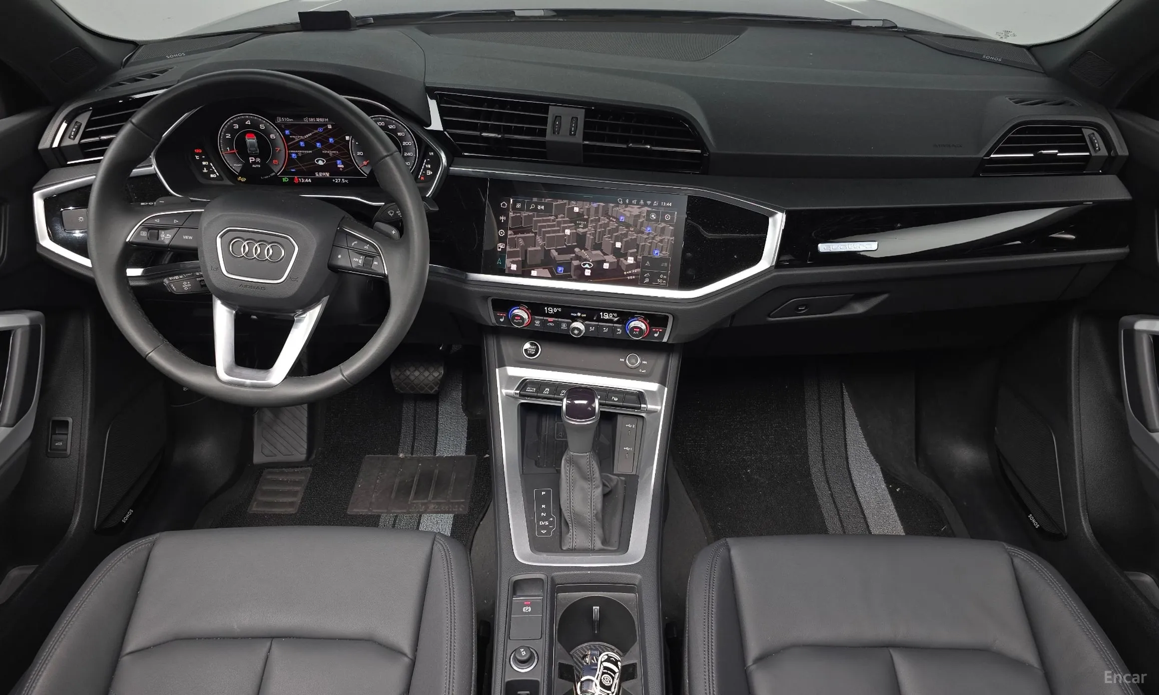 Audi Q3 (F3) превью 7