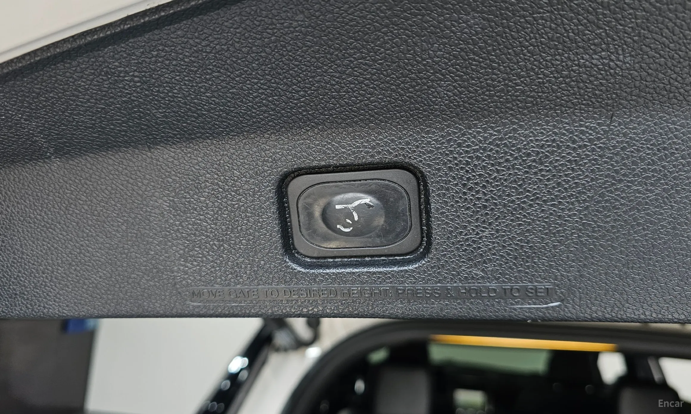 Ford Explorer превью 20