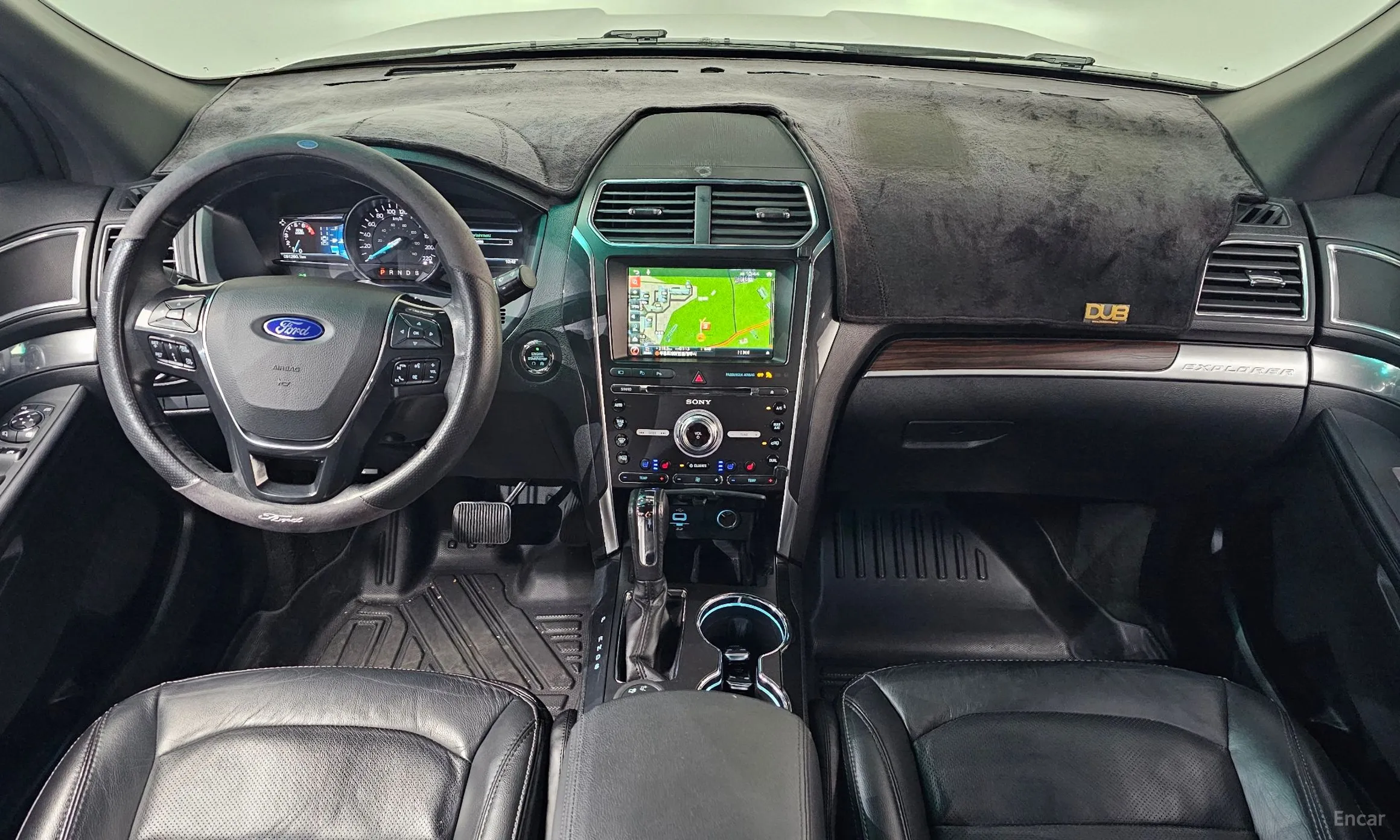 Ford Explorer превью 7