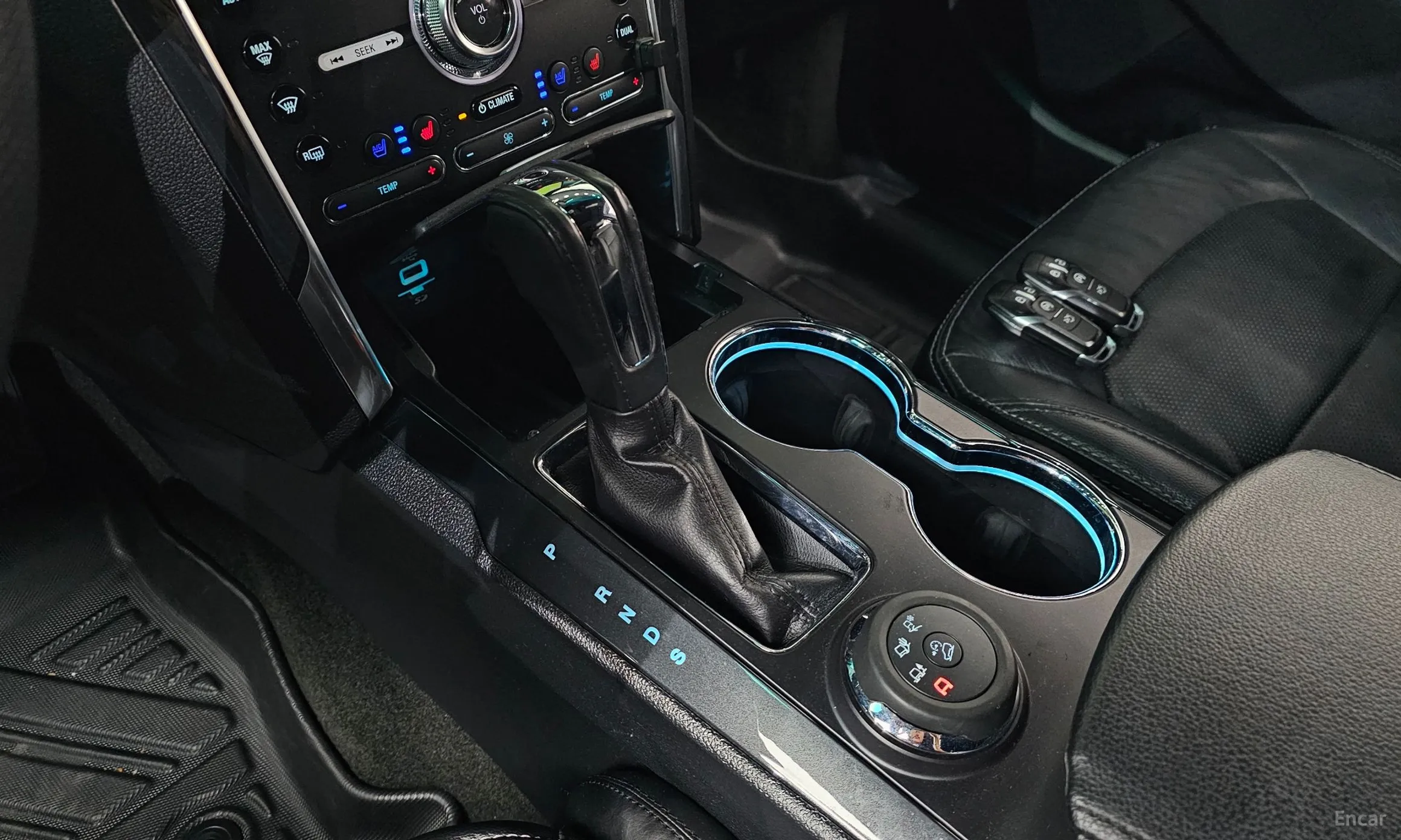 Ford Explorer превью 9
