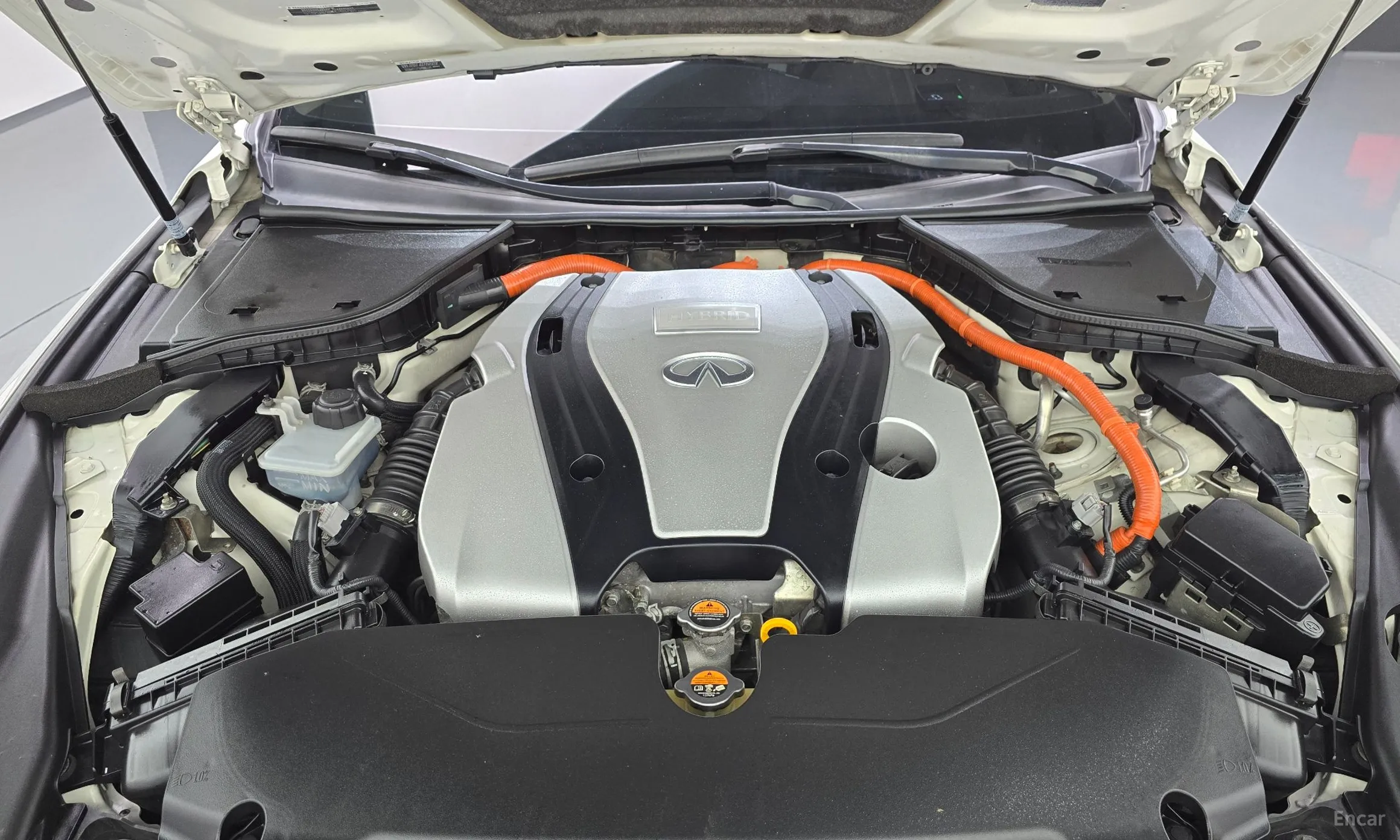 Infiniti Q50 превью 6