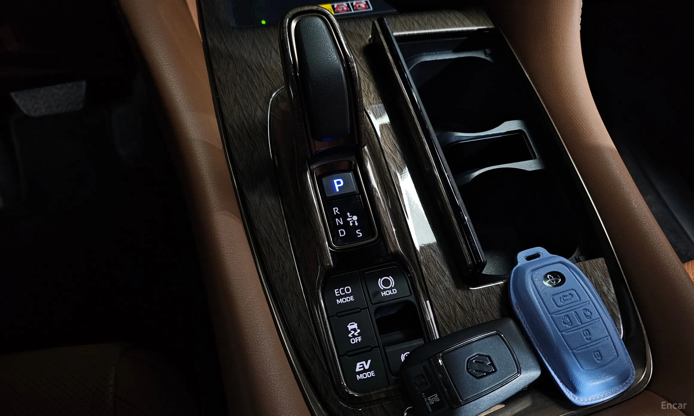 Toyota Alphard 4th Generation превью 9