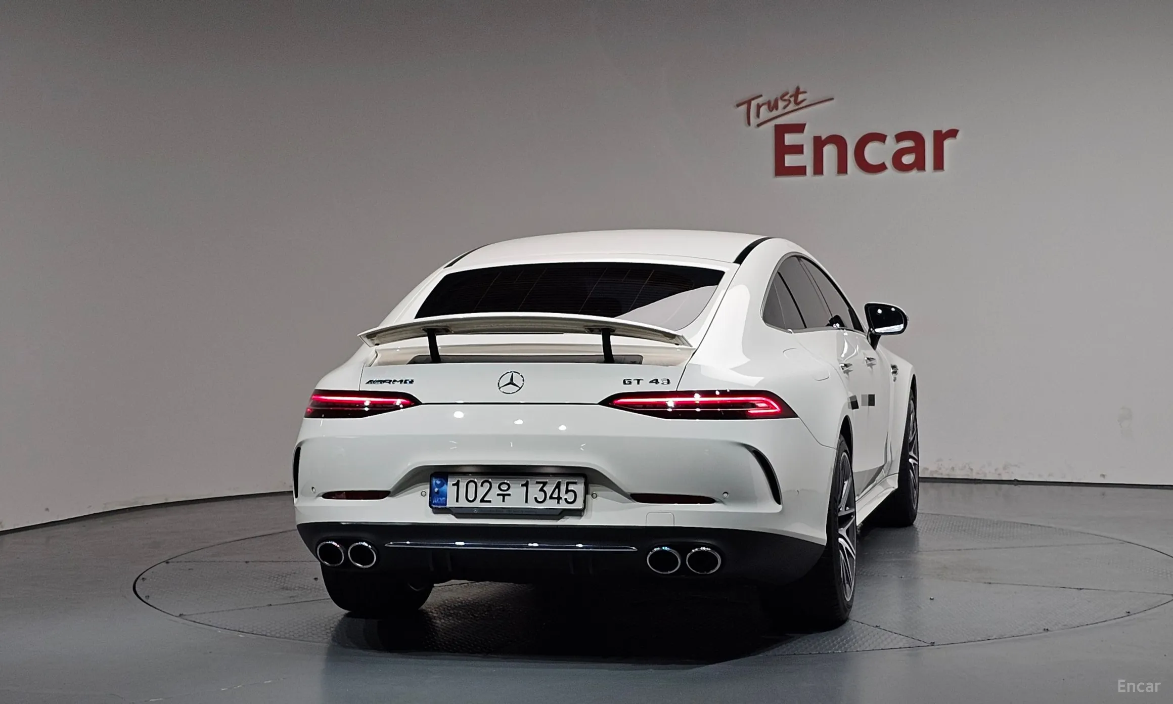 Mercedes Benz AMG GT превью 4