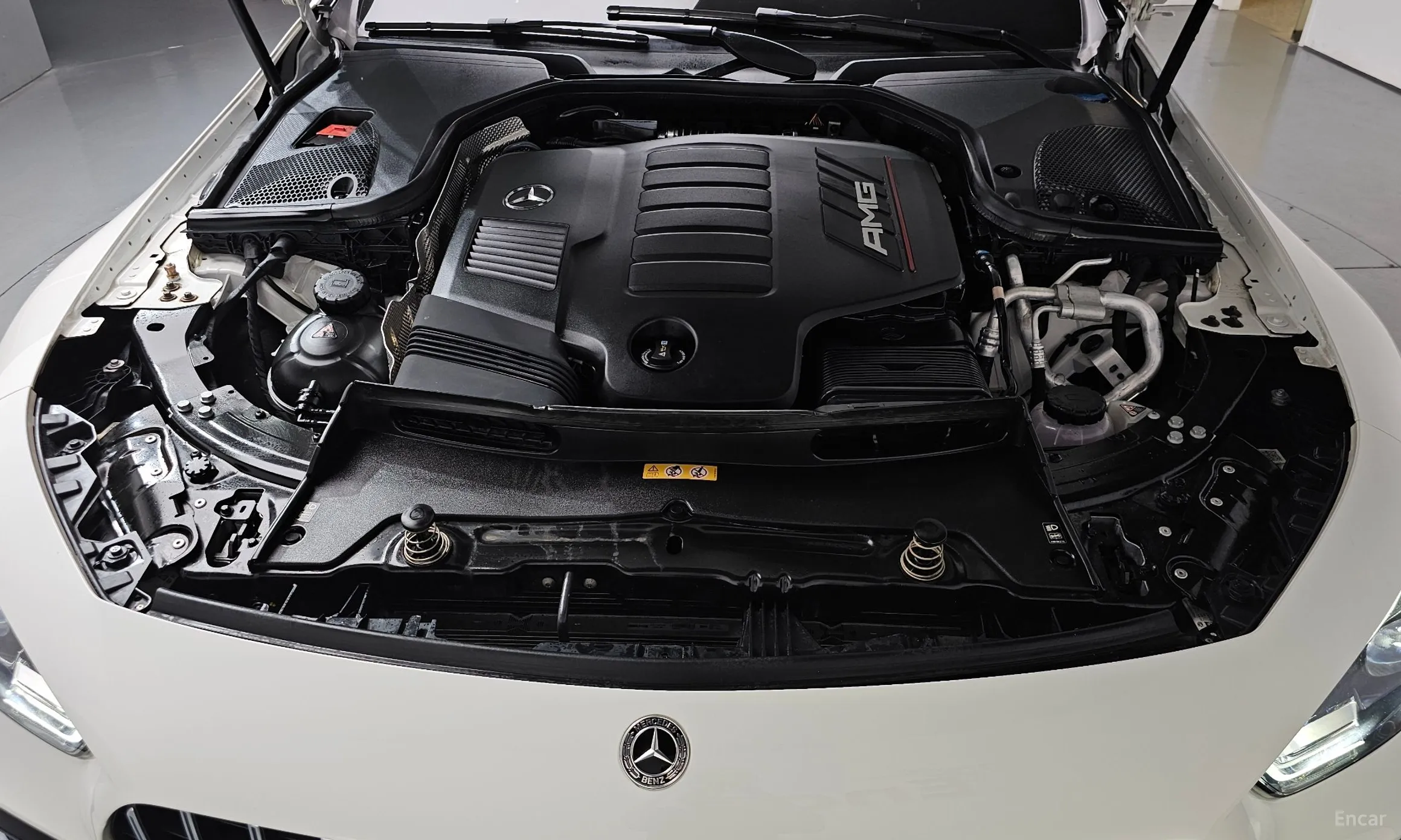Mercedes Benz AMG GT превью 6