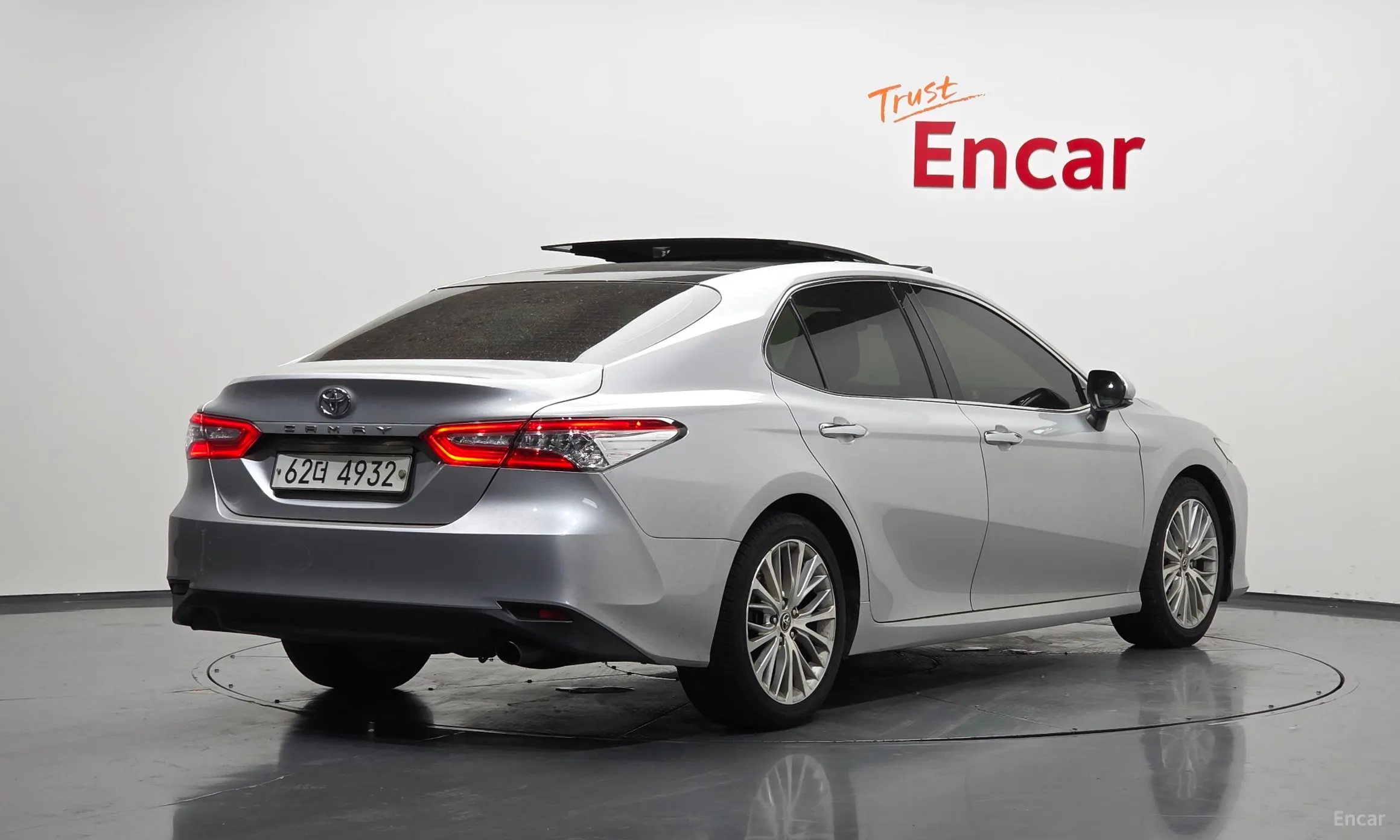 Toyota Camry (XV70)