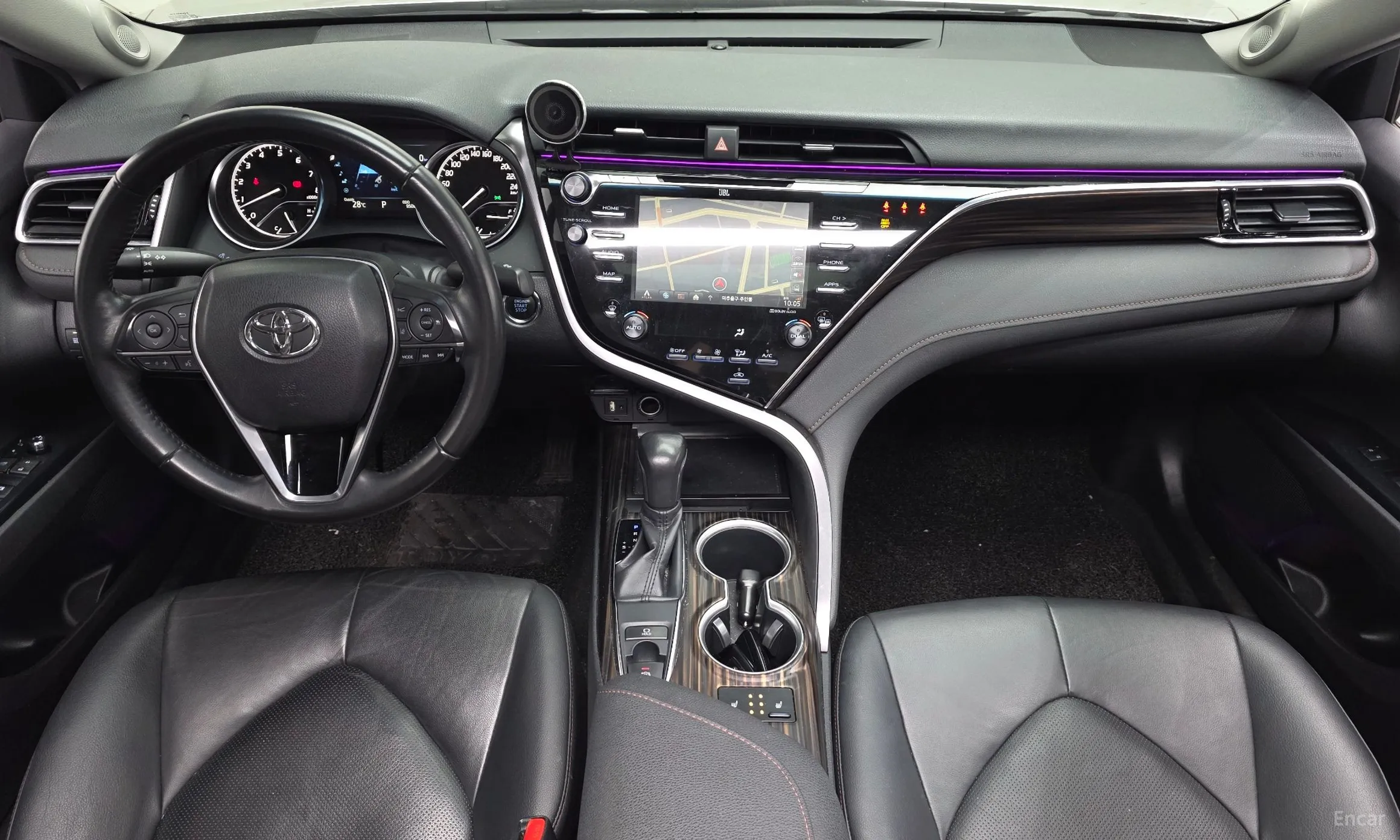 Toyota Camry (XV70) превью 7