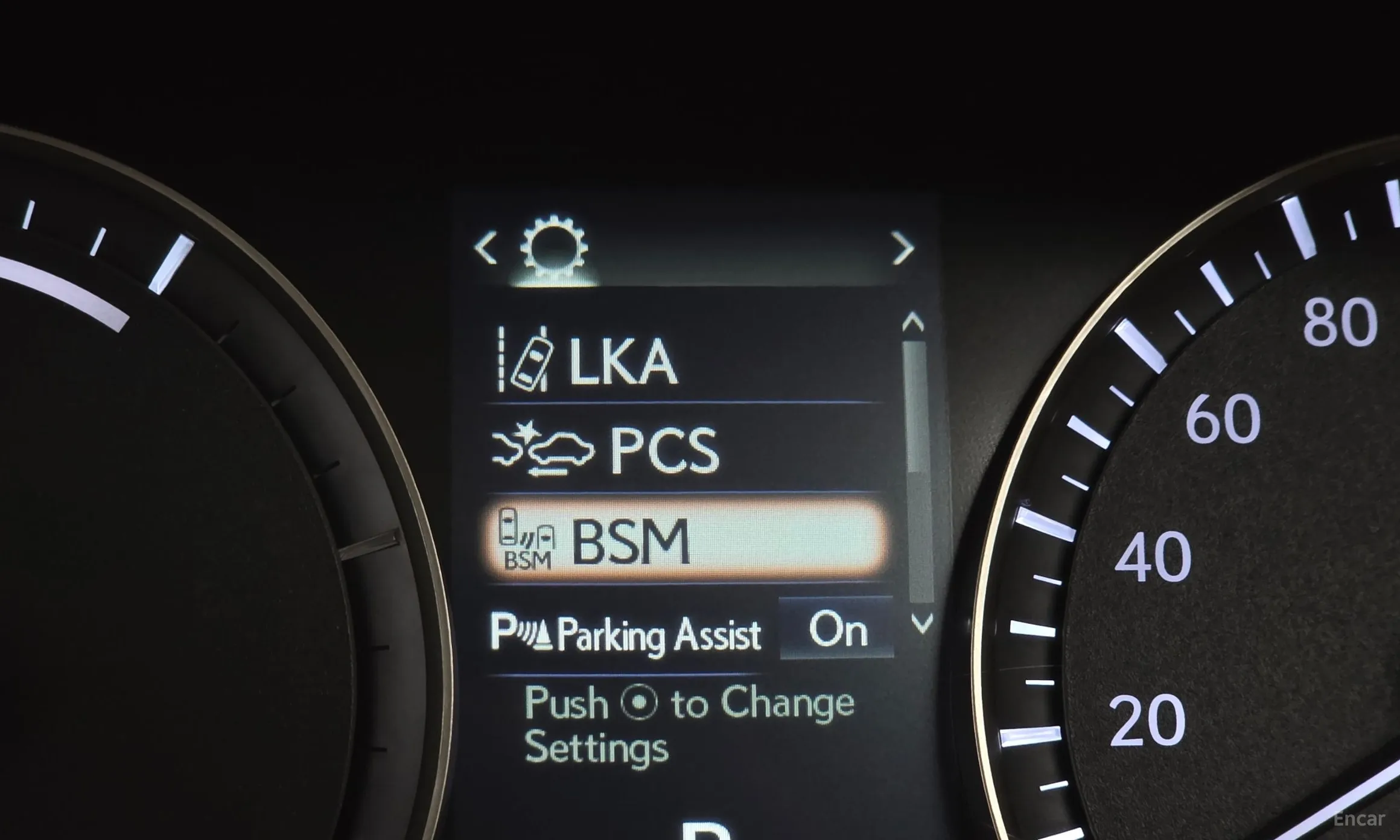 Lexus RX450h Gen 4 превью 17