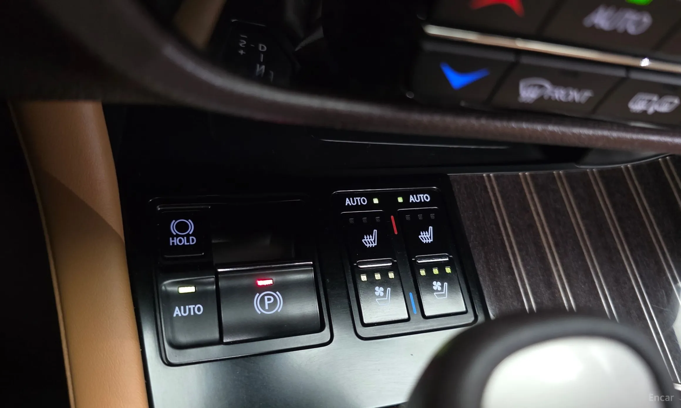 Lexus RX450h Gen 4 превью 19