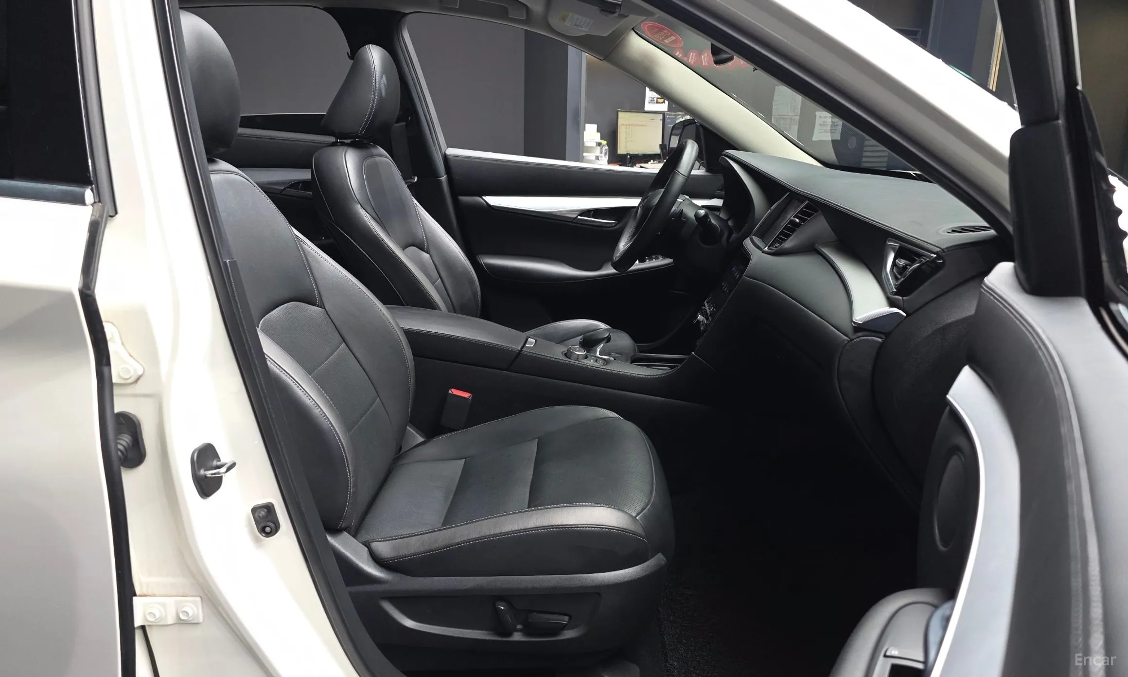 Infiniti QX50 (P71A) превью 11
