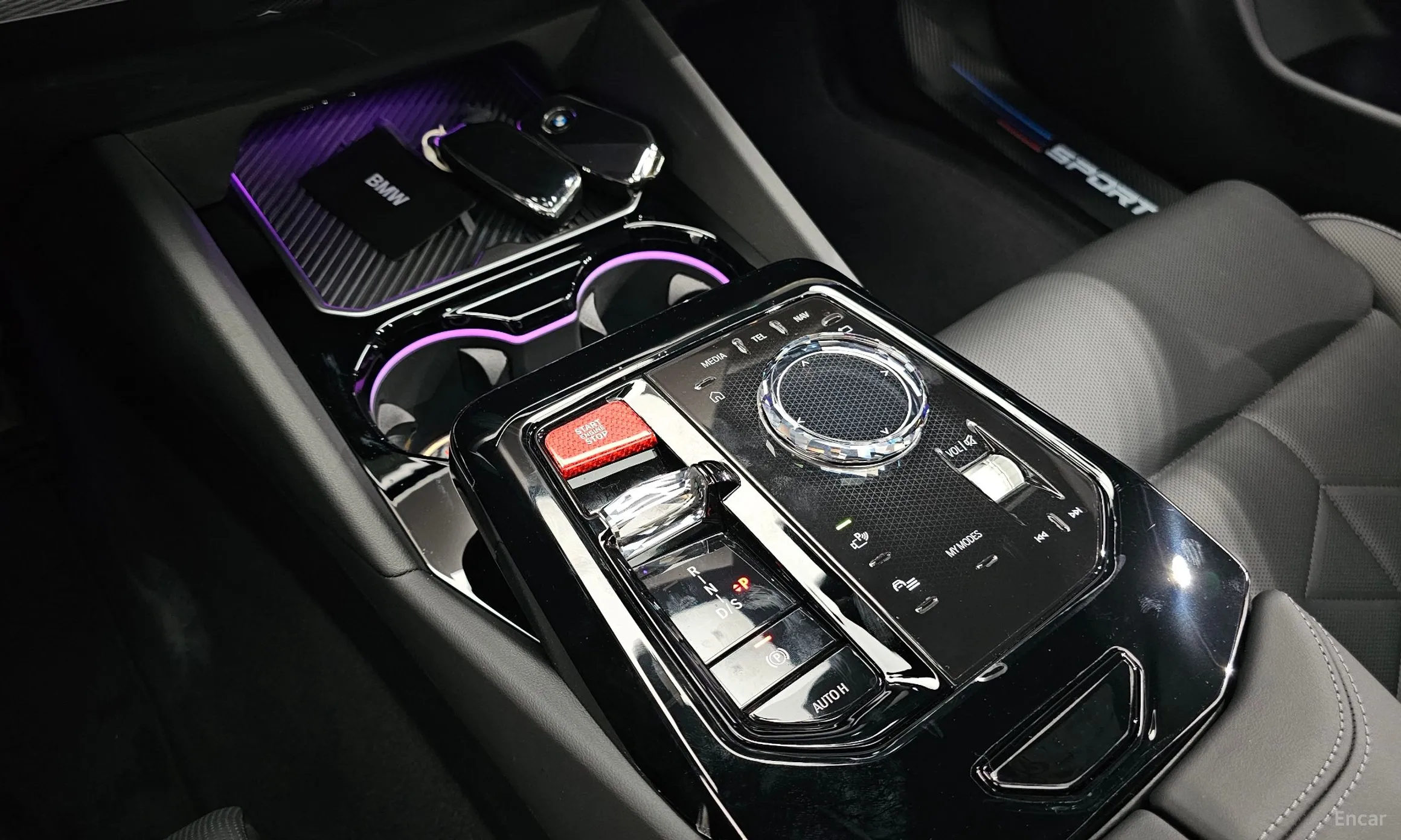 BMW 5 Series (G60) превью 9