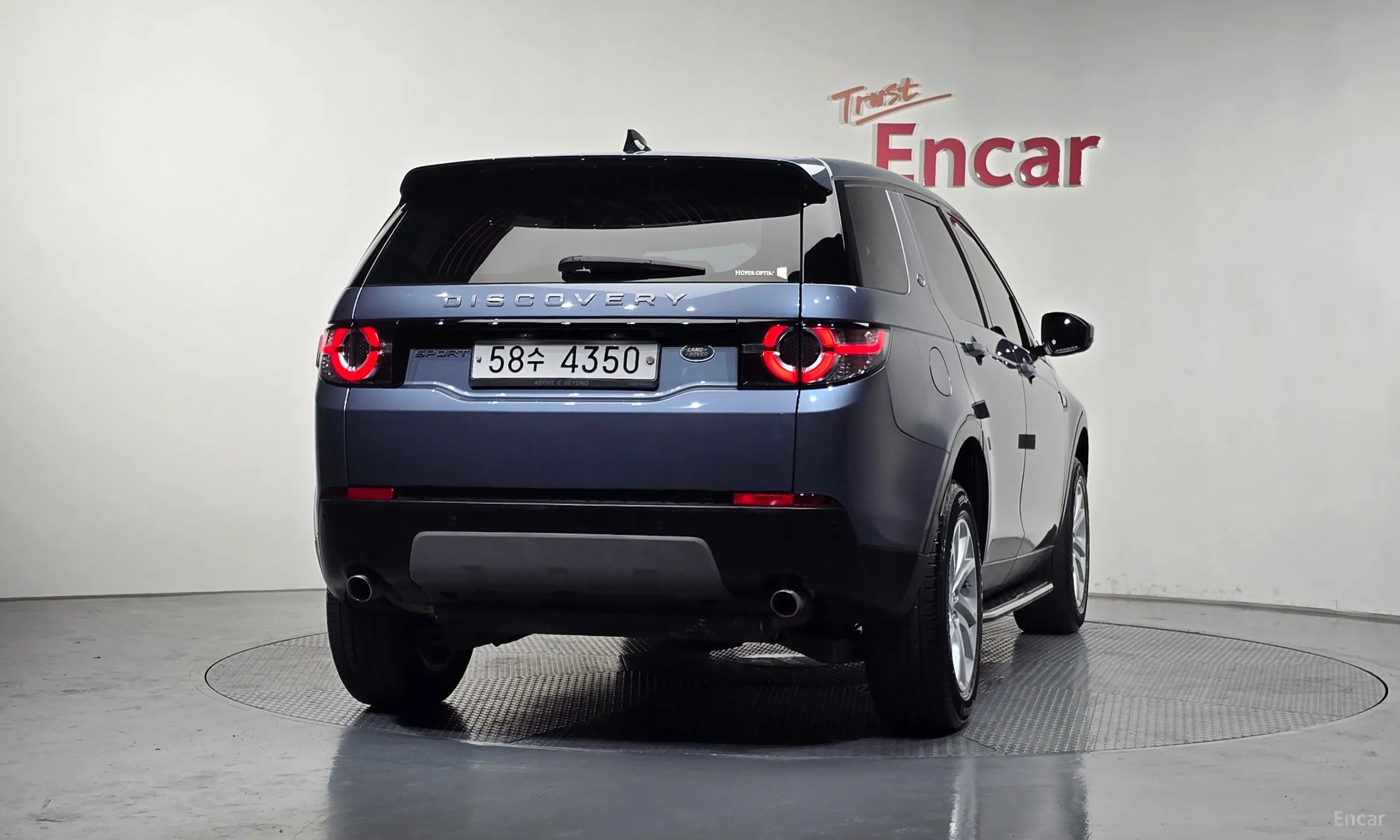 Land Rover Discovery Sports превью 4