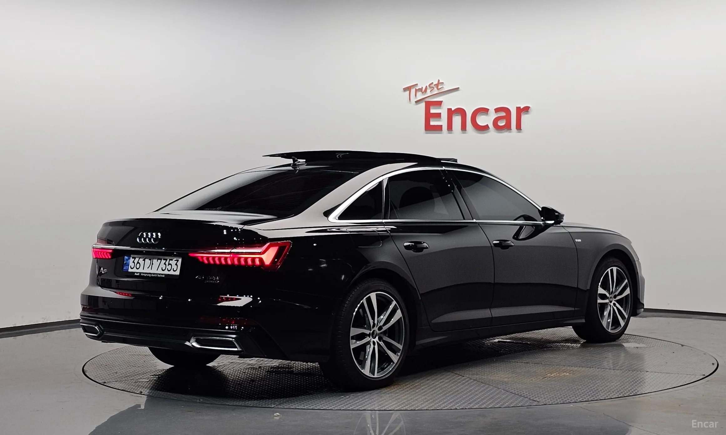 Audi A6 (C8) превью 2
