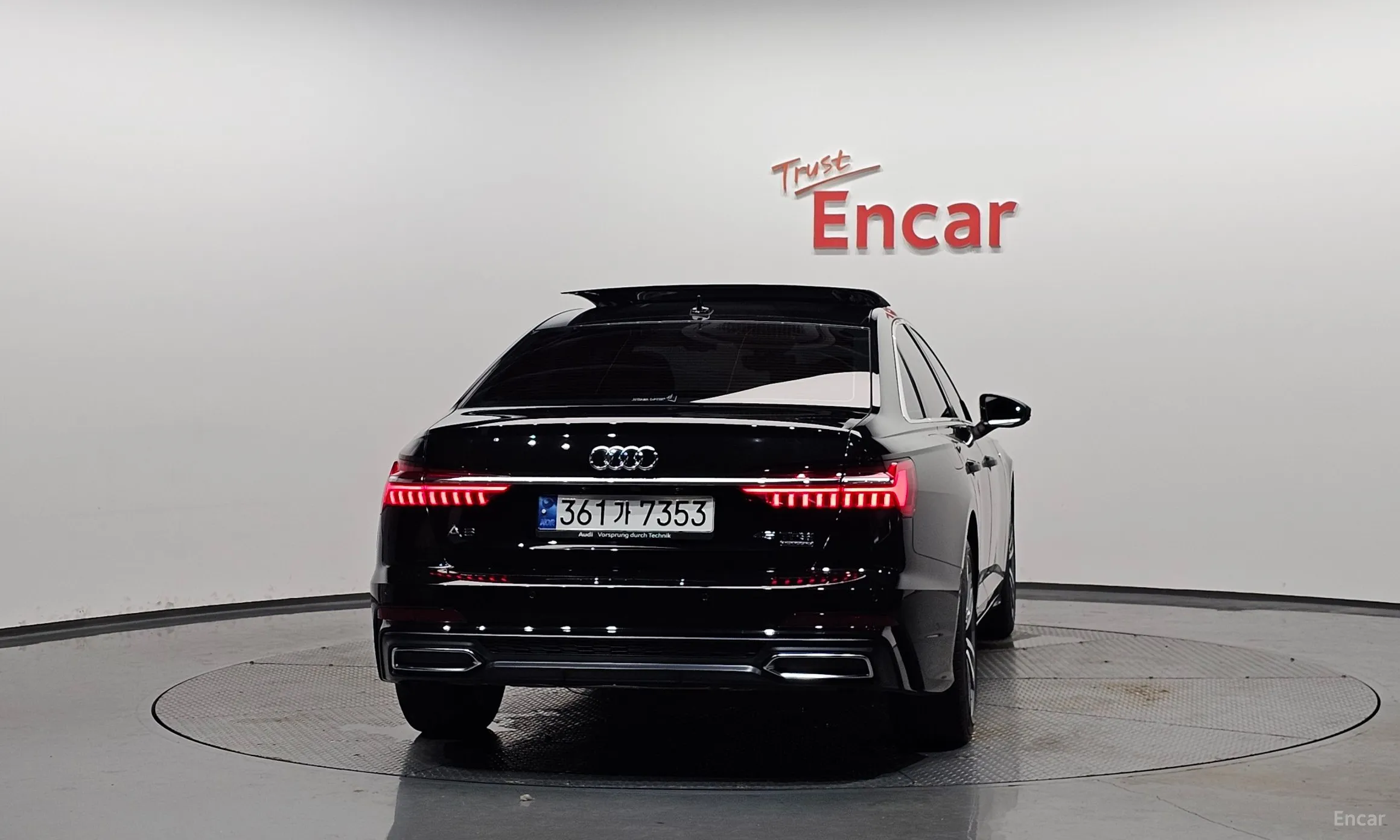 Audi A6 (C8) превью 4
