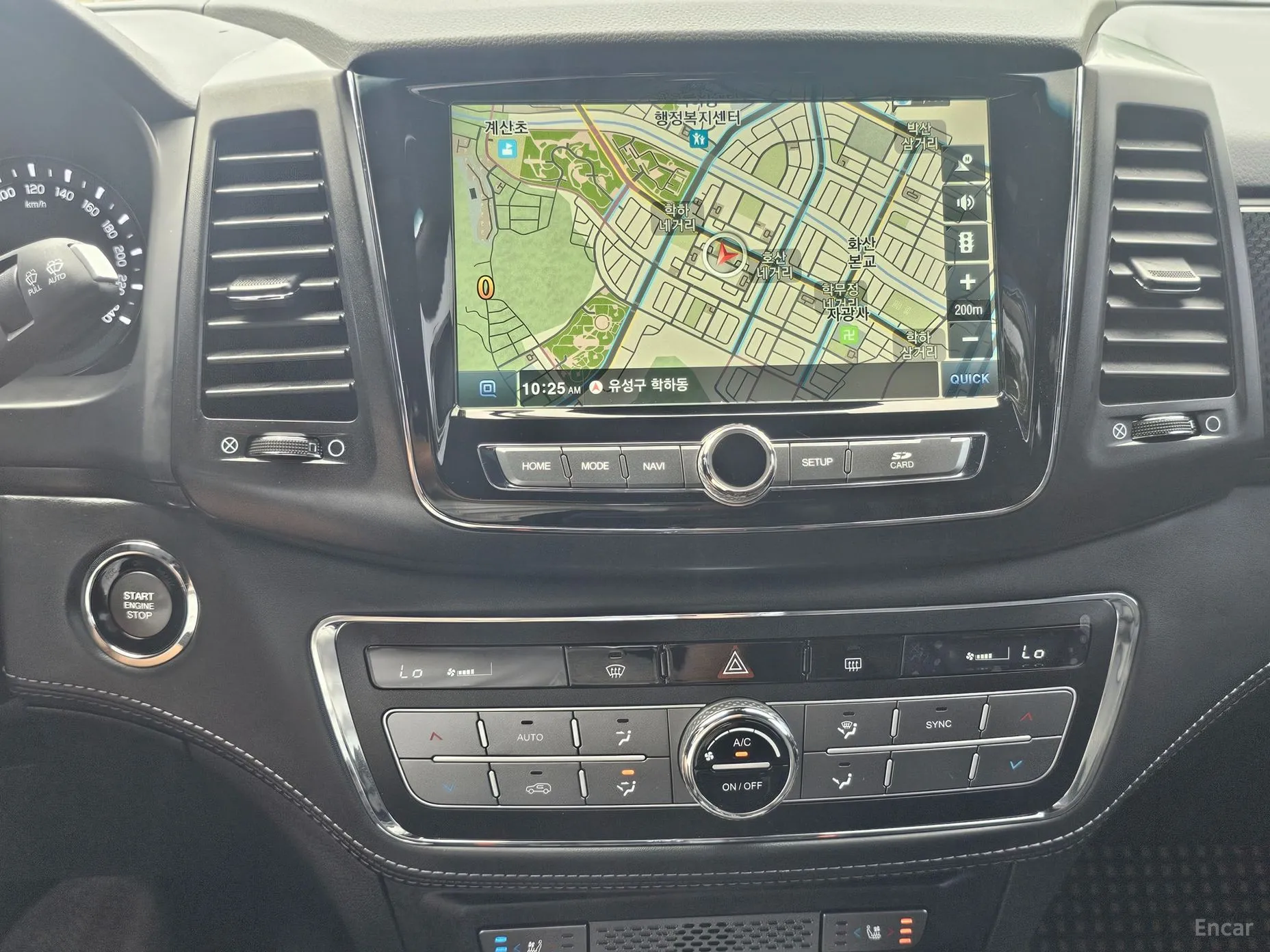 KG Mobility (SsangYong) Rexton Sports Khan превью 10