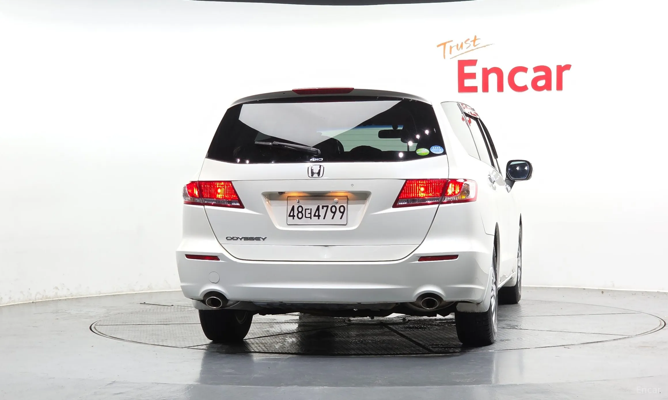 Honda Odyssey превью 4