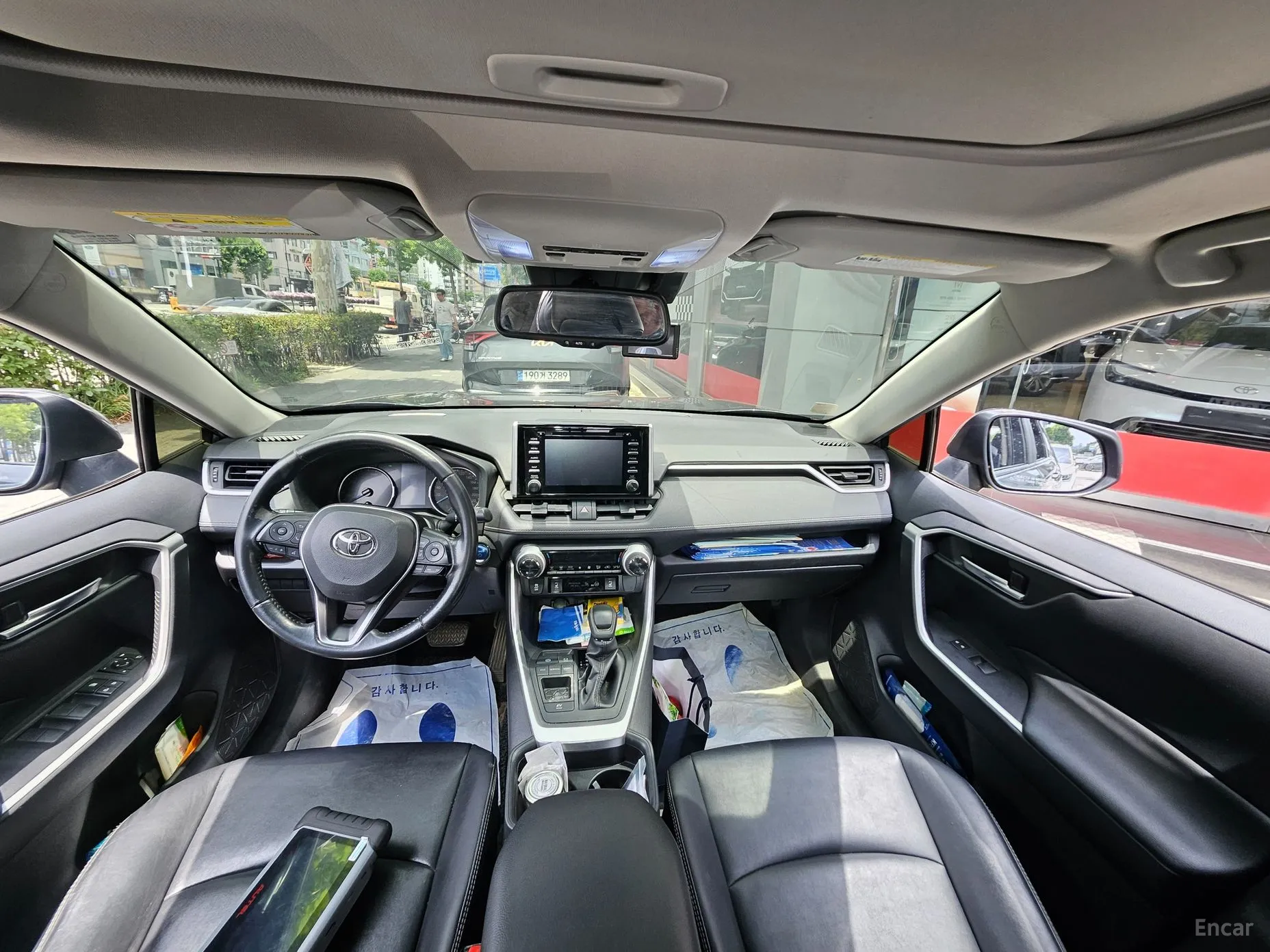 Toyota RAV4 5th Generation превью 3