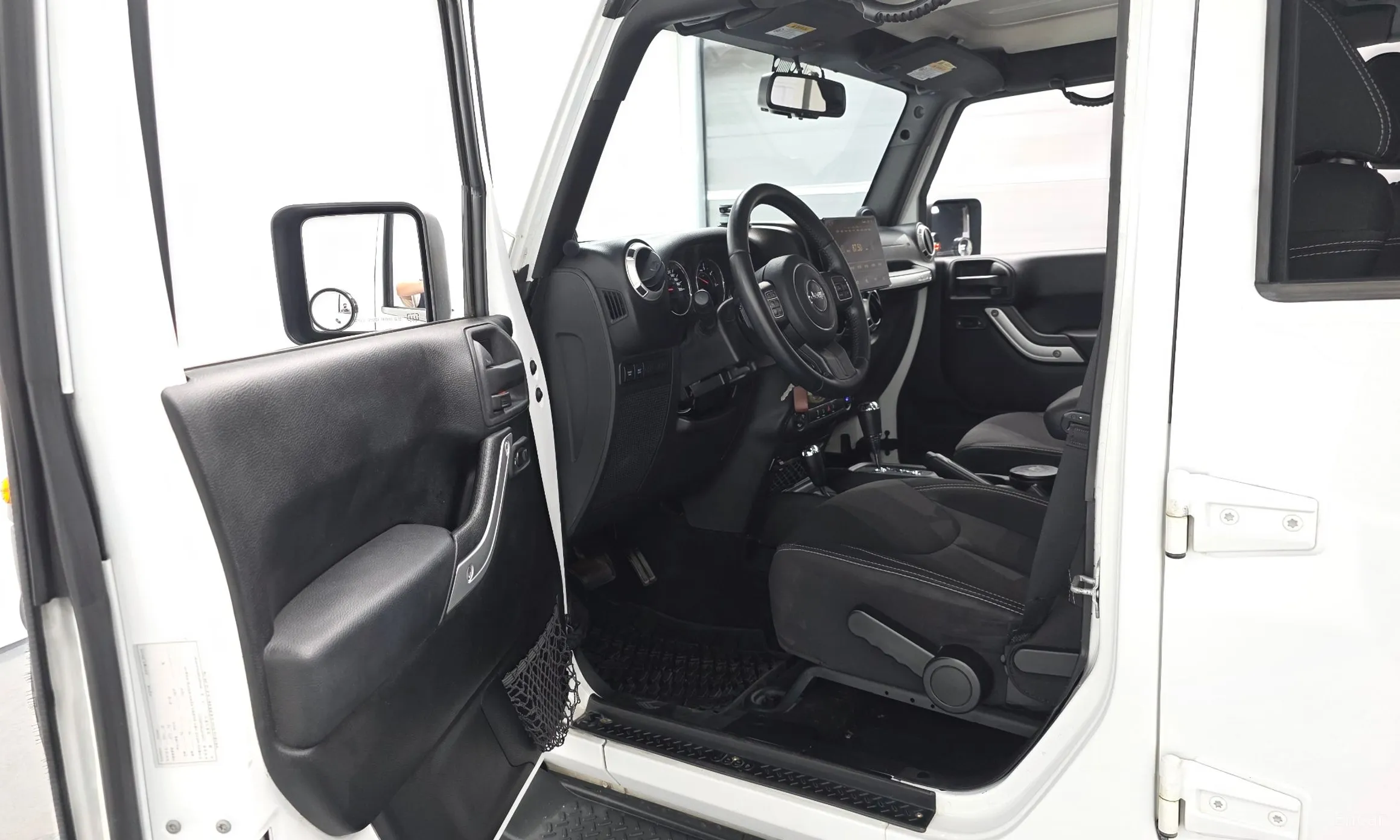 Jeep Wrangler (JK) превью 10