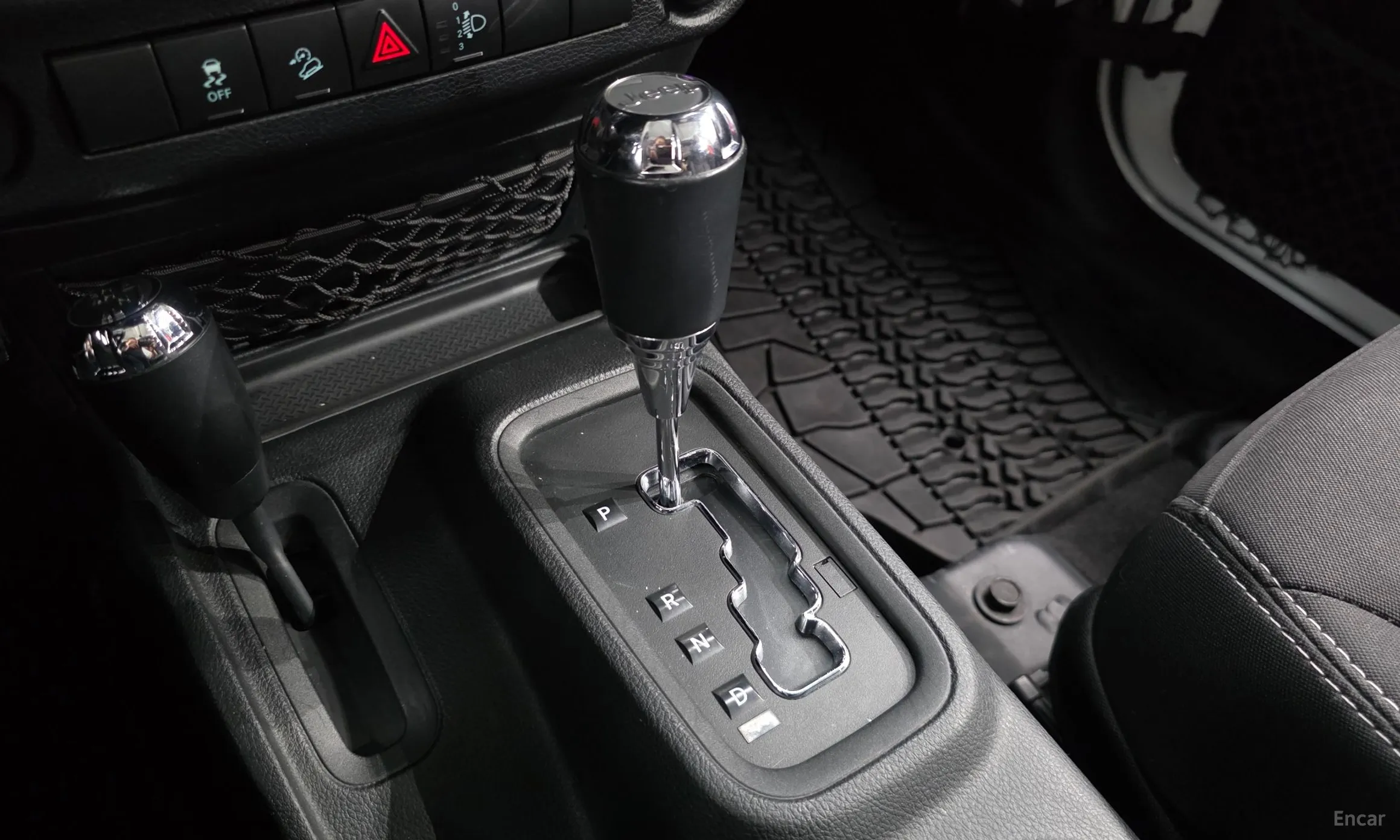 Jeep Wrangler (JK) превью 9