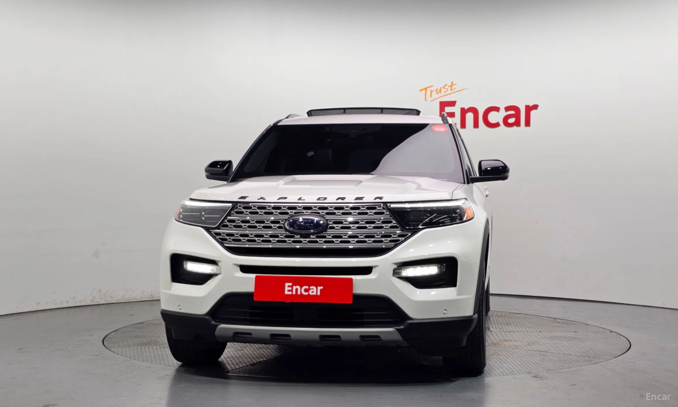 Ford Explorer 6th Generation превью 3