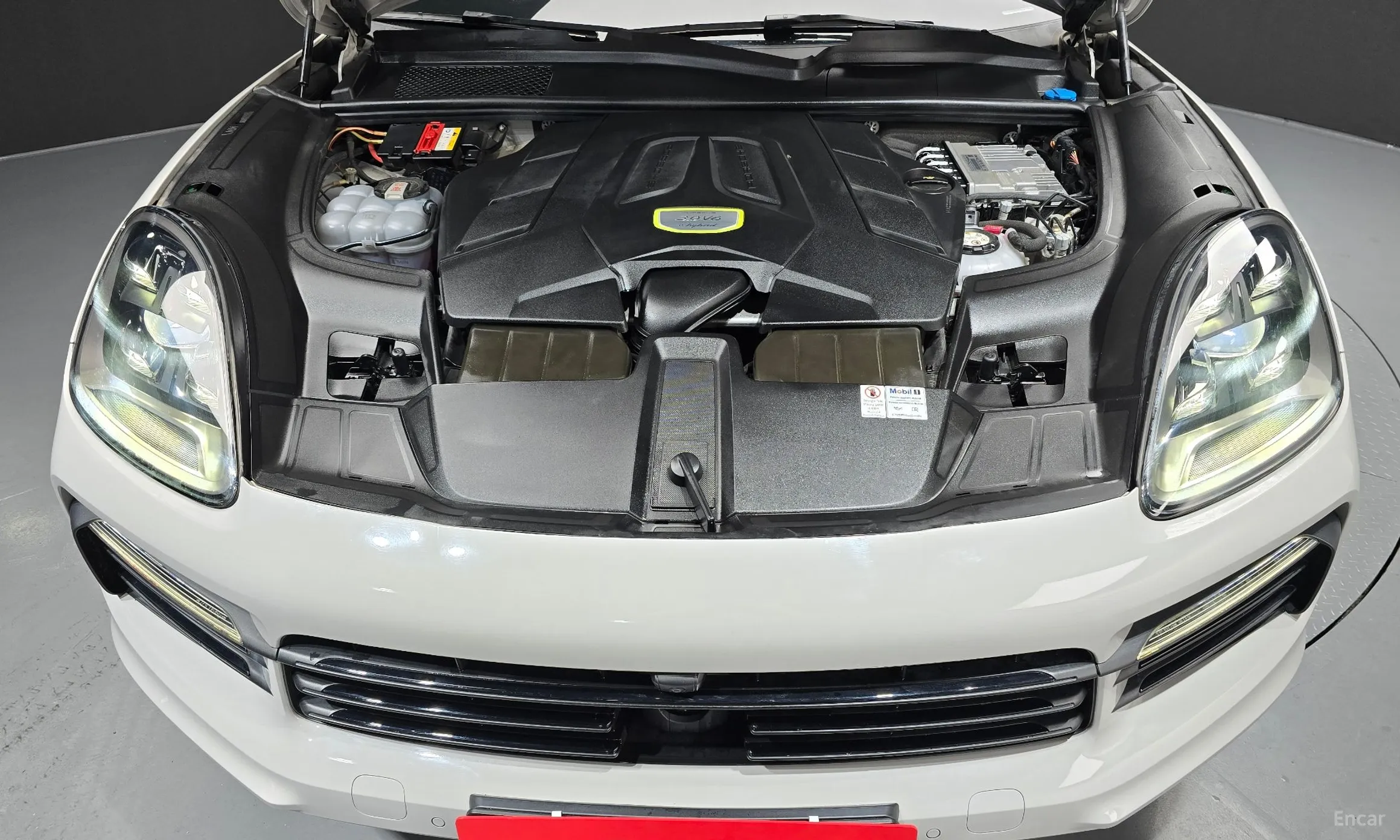 Porsche Cayenne (PO536) превью 6