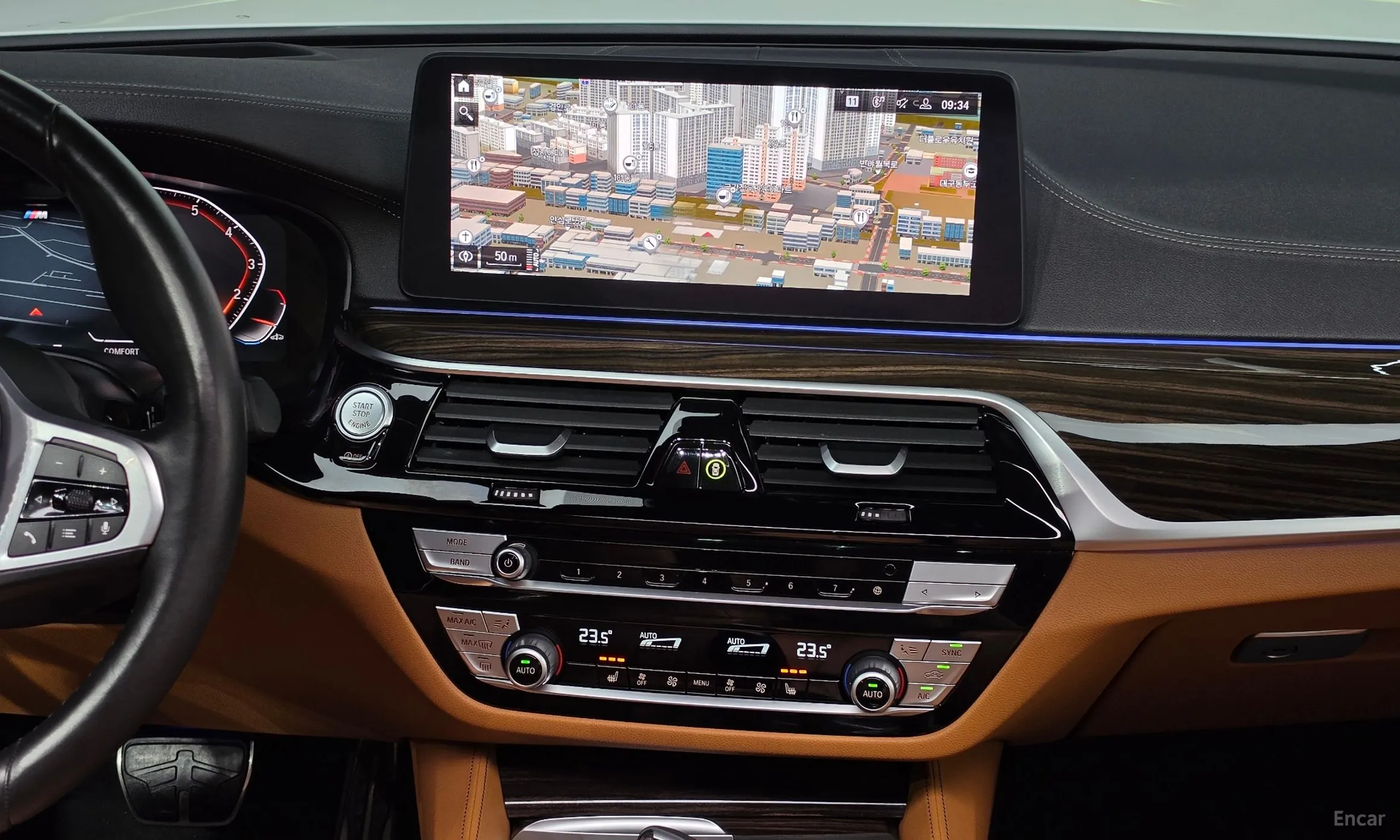 BMW 5 Series (G30) превью 13