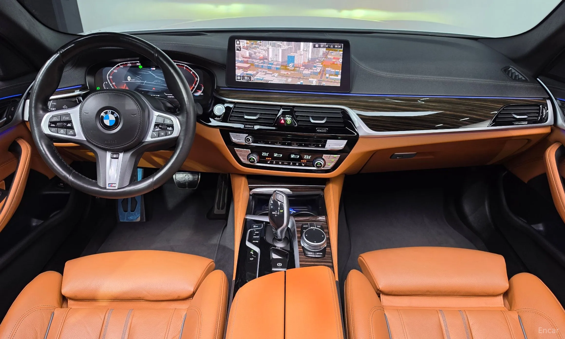 BMW 5 Series (G30) превью 7